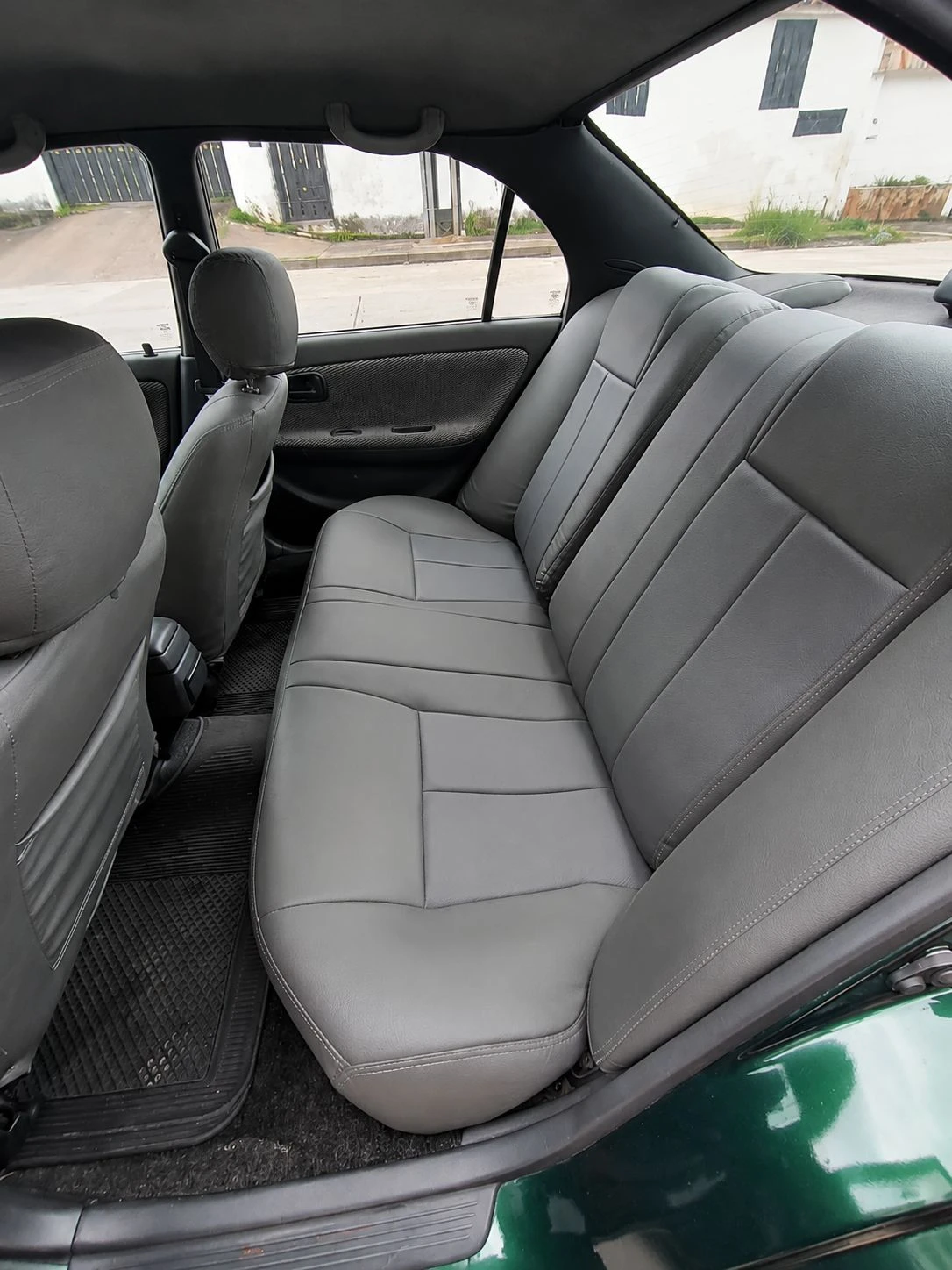 1997 Toyota Corolla Gli — photo 6
