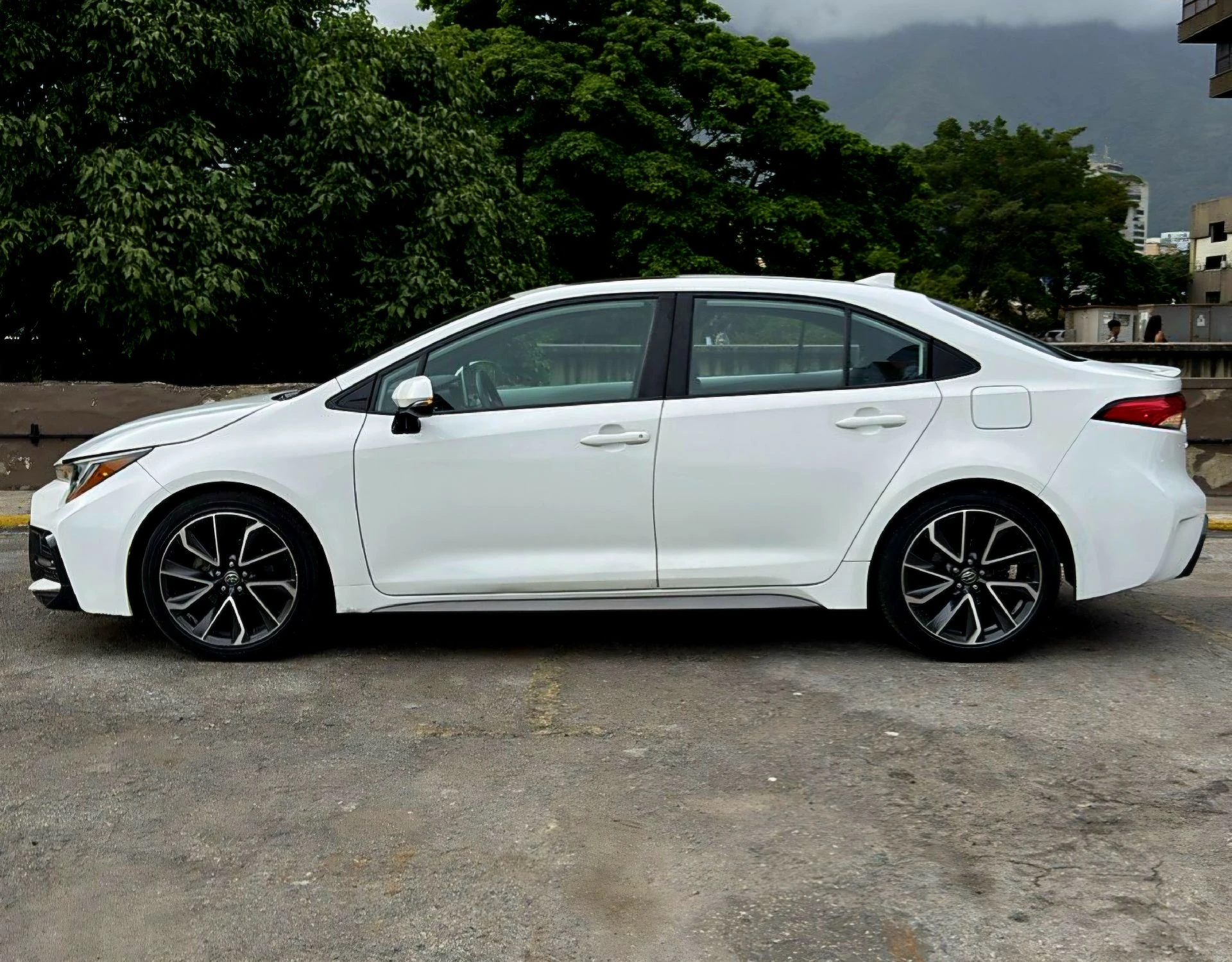 2020 Toyota Corolla — foto 9