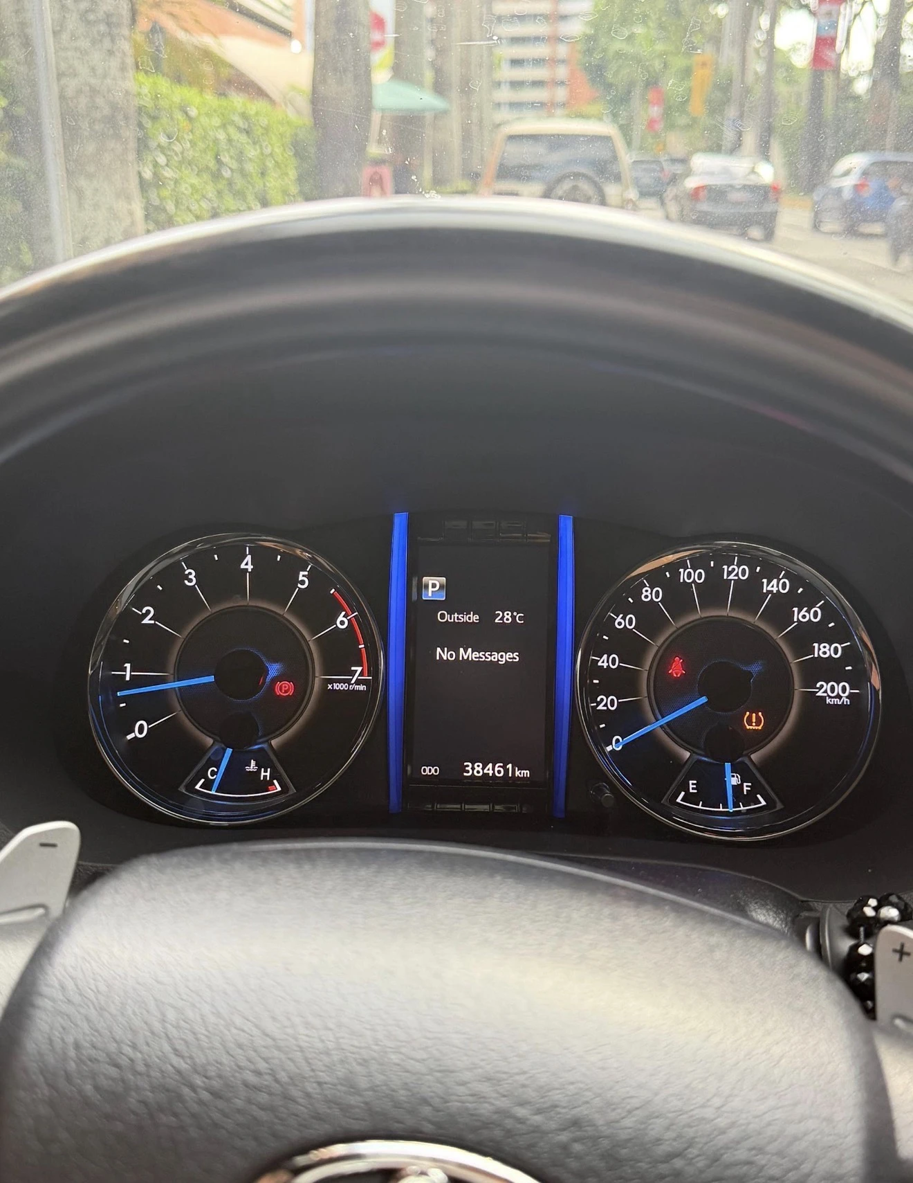 2020 Toyota Fortuner SR5 v6 — photo 3