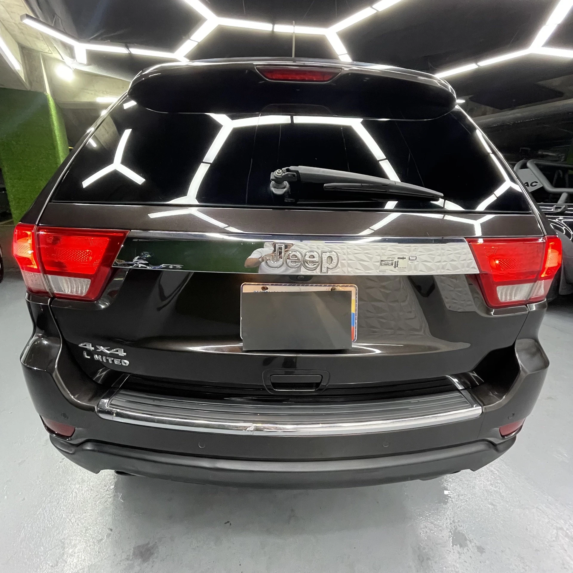 2013 Jeep Grand Cherokee Limited — photo 4