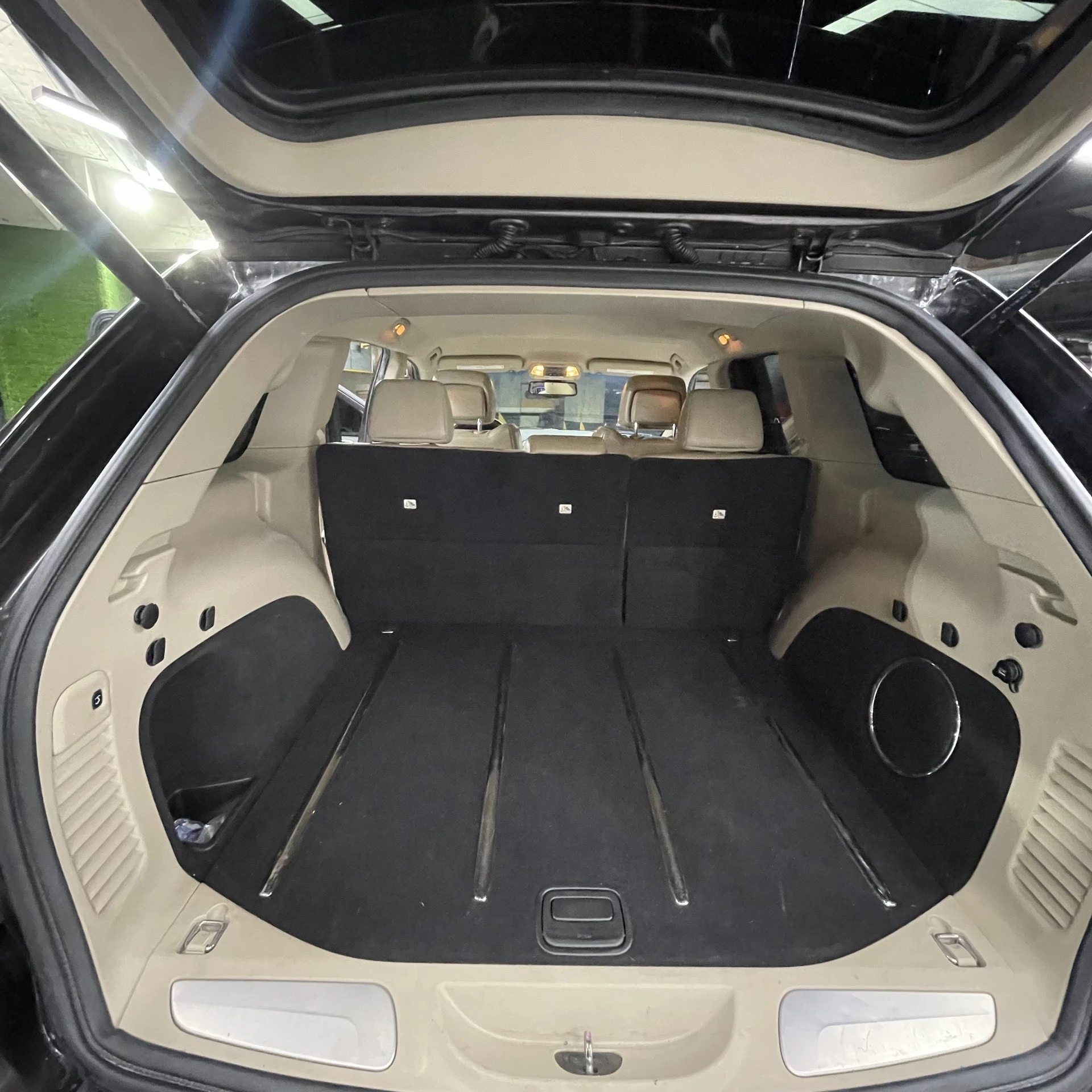 2013 Jeep Grand Cherokee Limited — photo 9