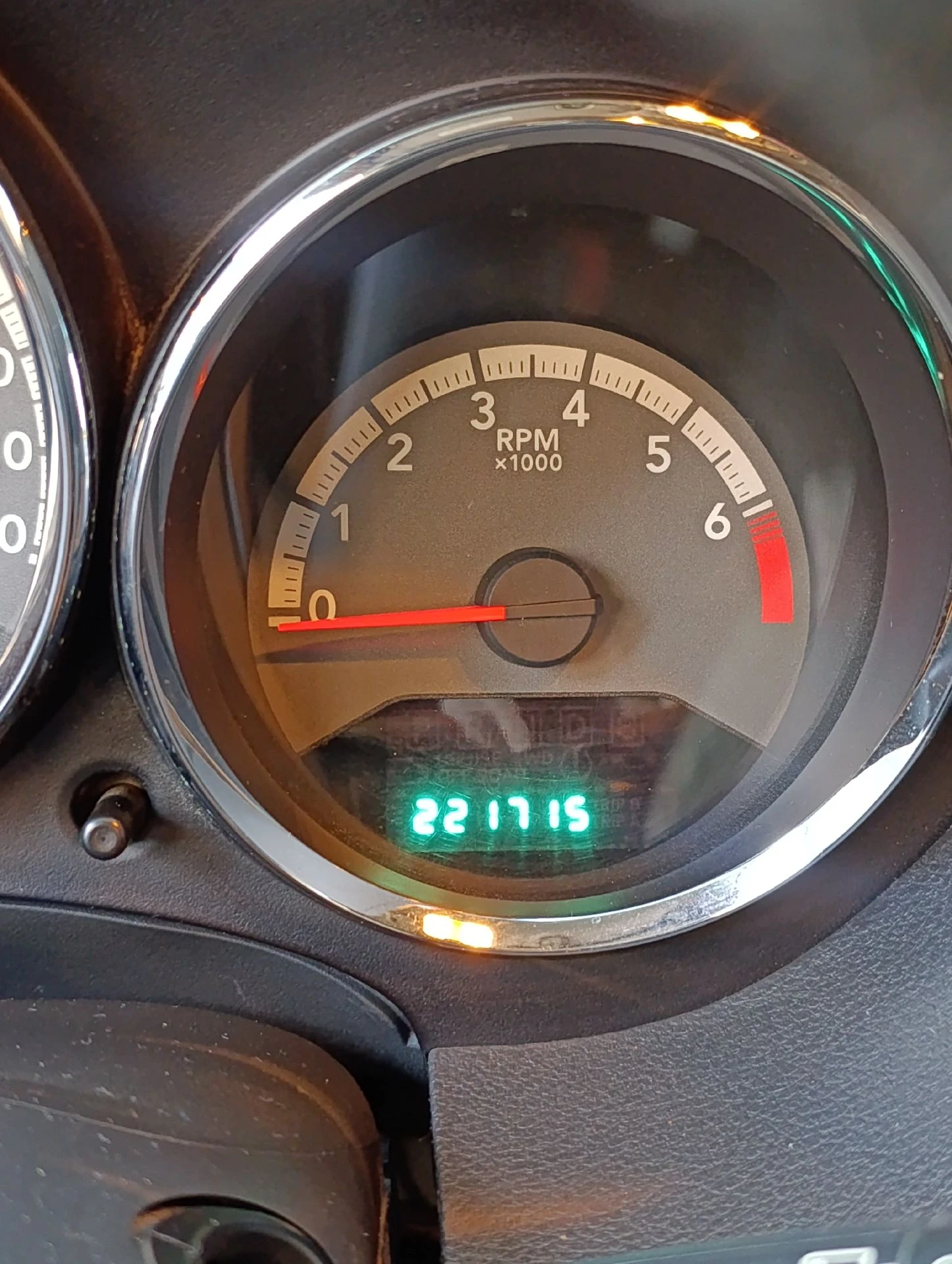 2011 Dodge Caliber LX — photo 8