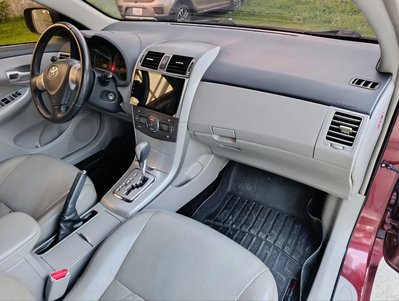 2013 Toyota Corolla GLI — photo 19