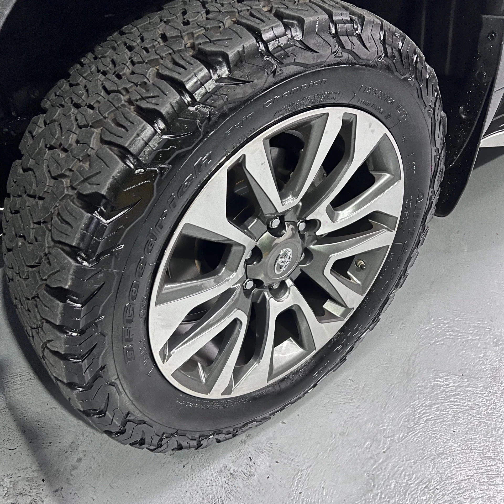 2021 Toyota Land Cruiser Prado TXL — photo 7