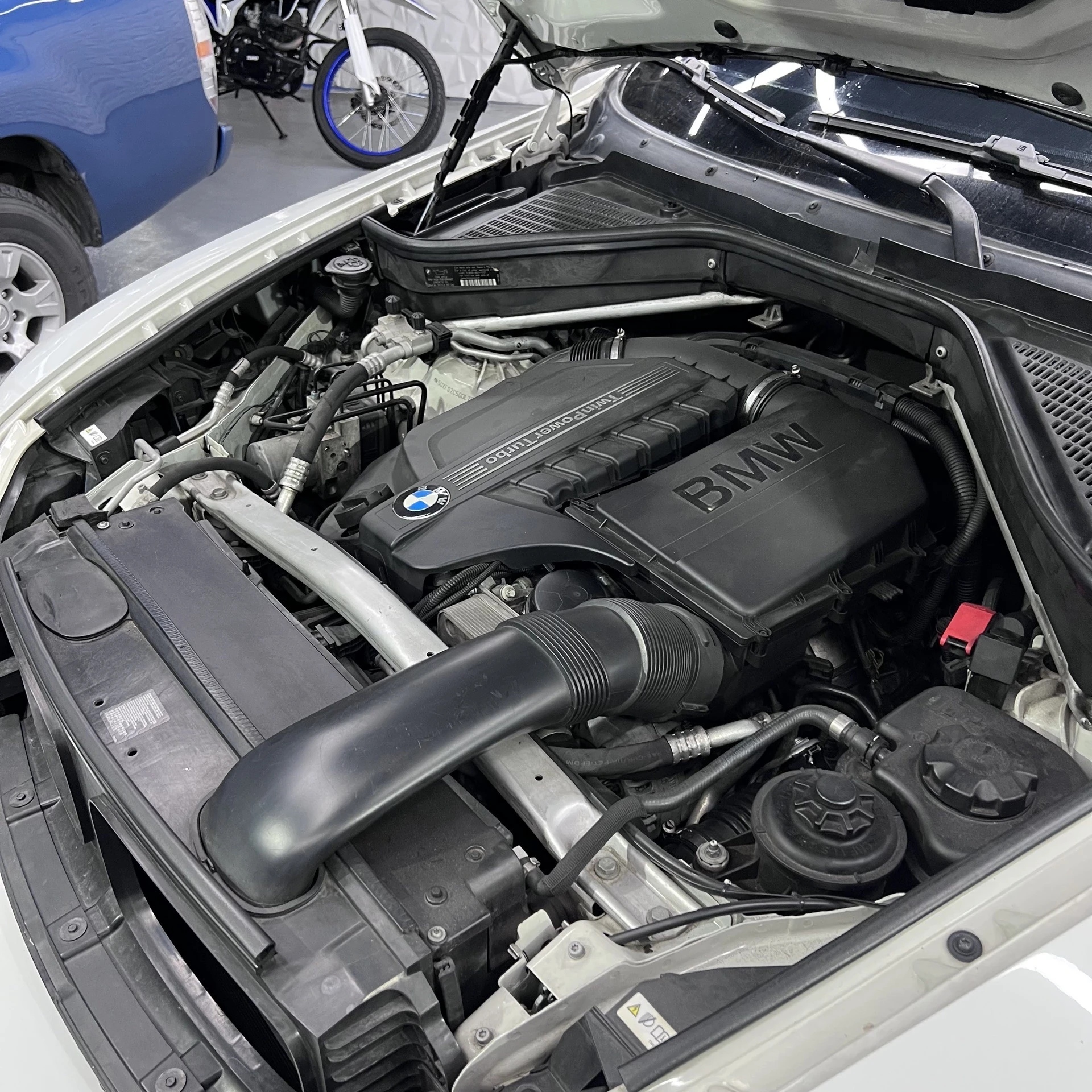 2013 BMW X6 — photo 8