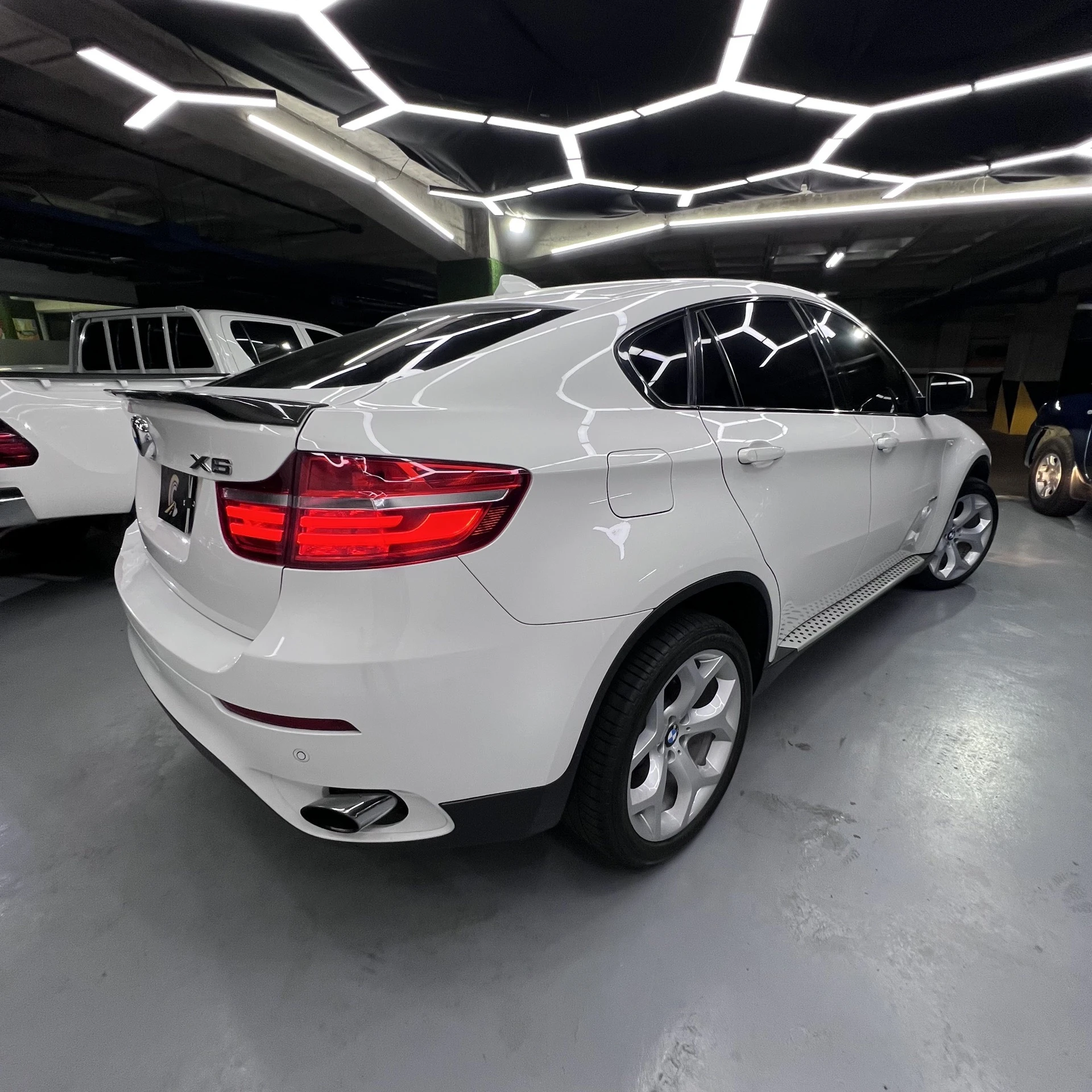 2013 BMW X6 — photo 11
