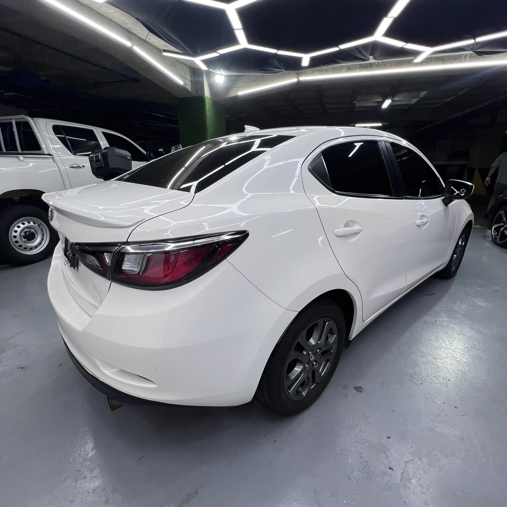 2019 Toyota Yaris R — foto 8