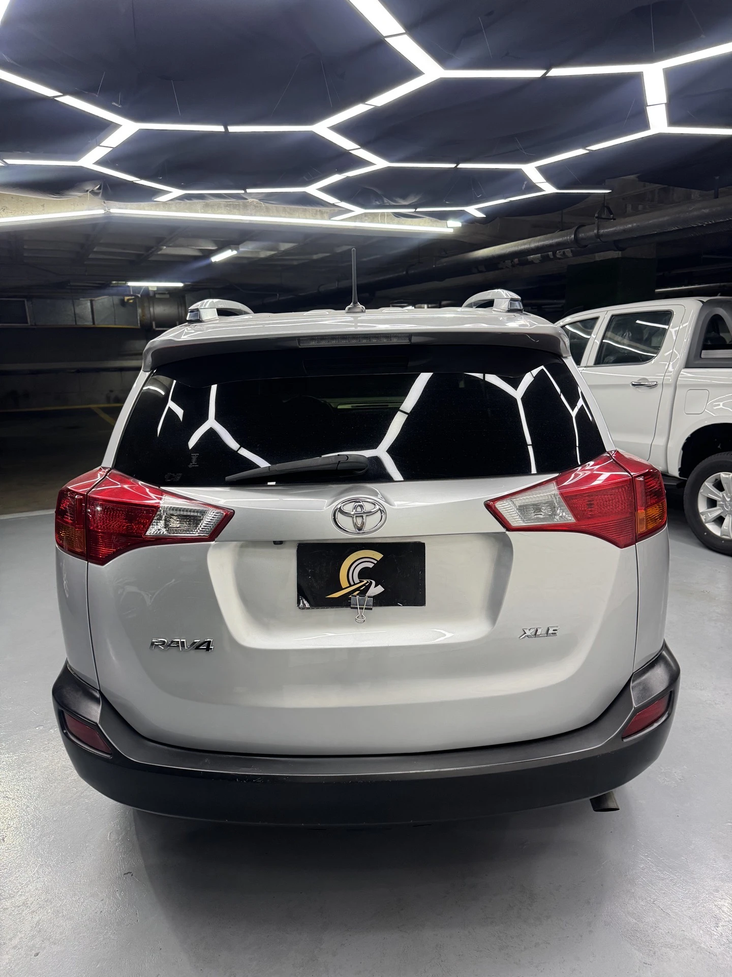 2015 Toyota RAV4 XLE — foto 2
