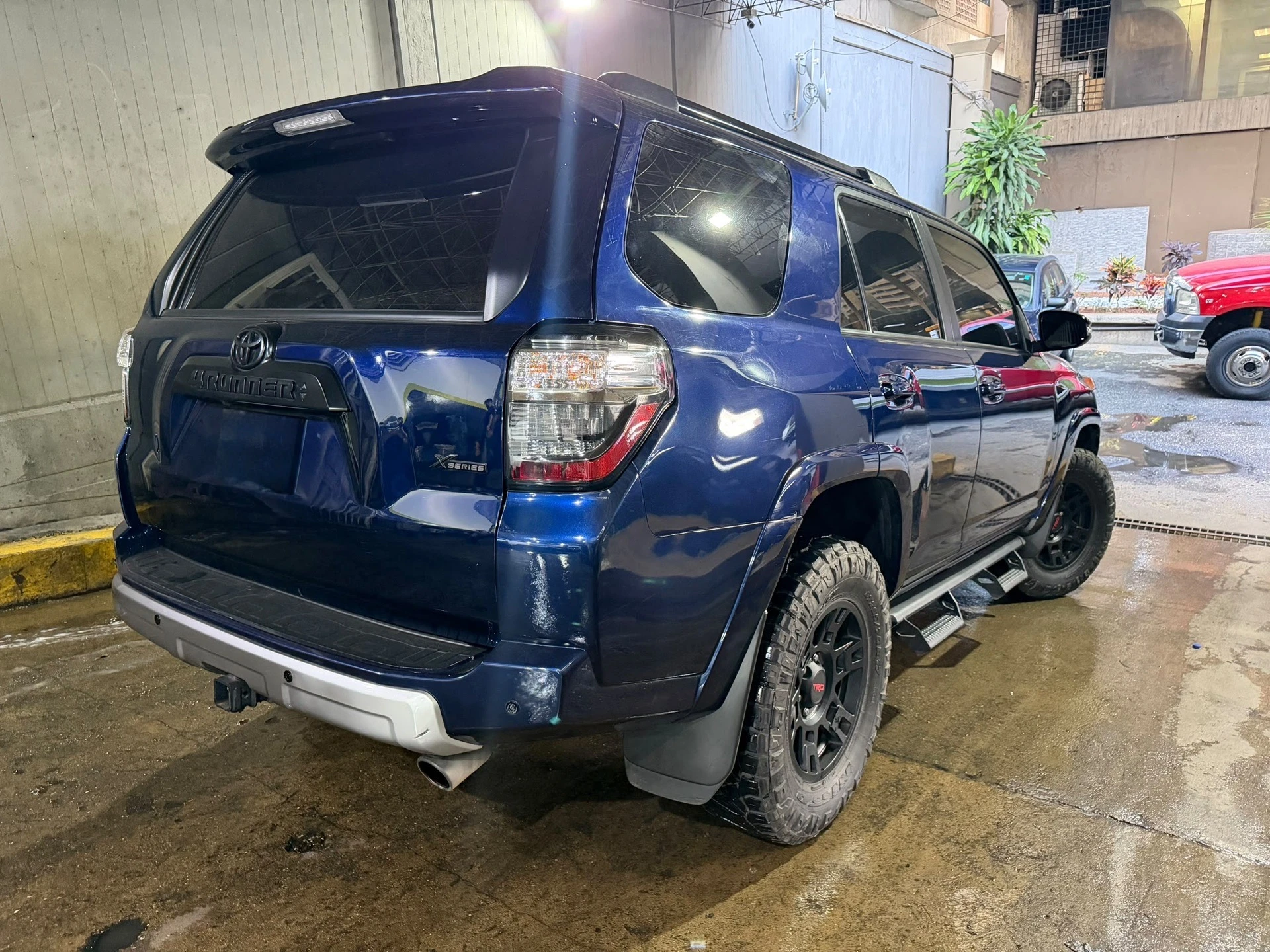 2020 Toyota 4Runner TRD off road — photo 3
