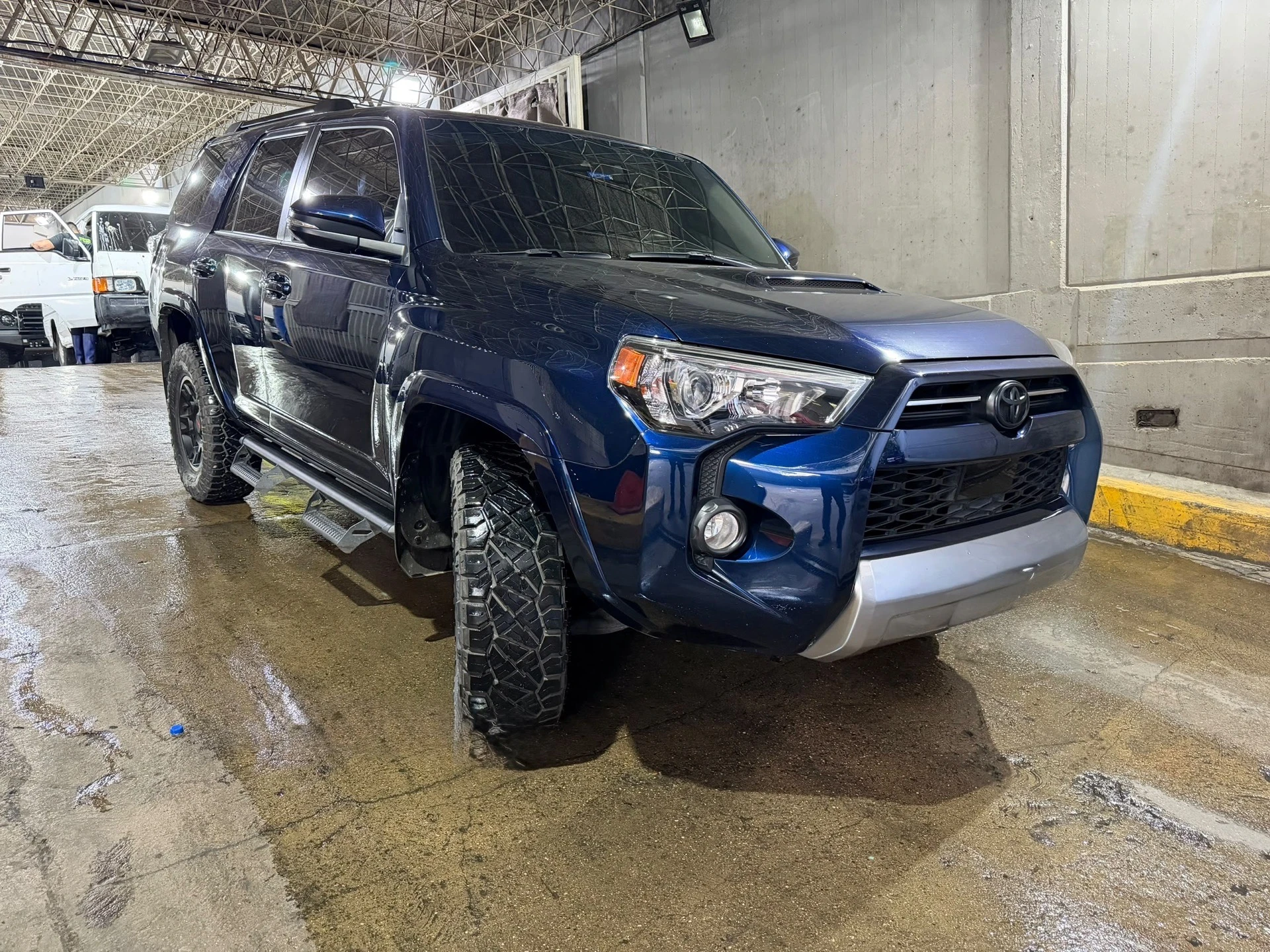 2020 Toyota 4Runner TRD off road — photo 8