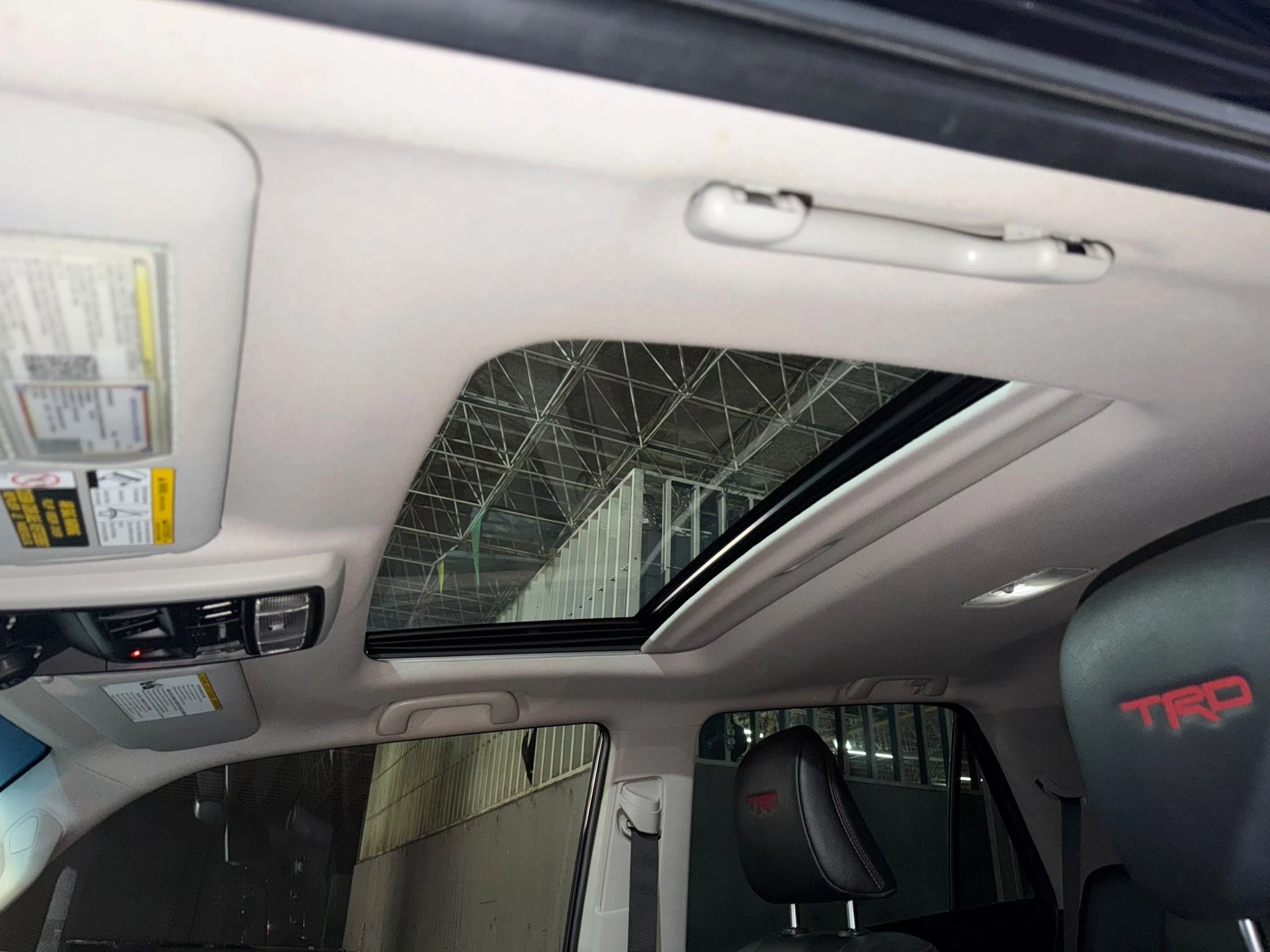 2020 Toyota 4Runner TRD off road — photo 13