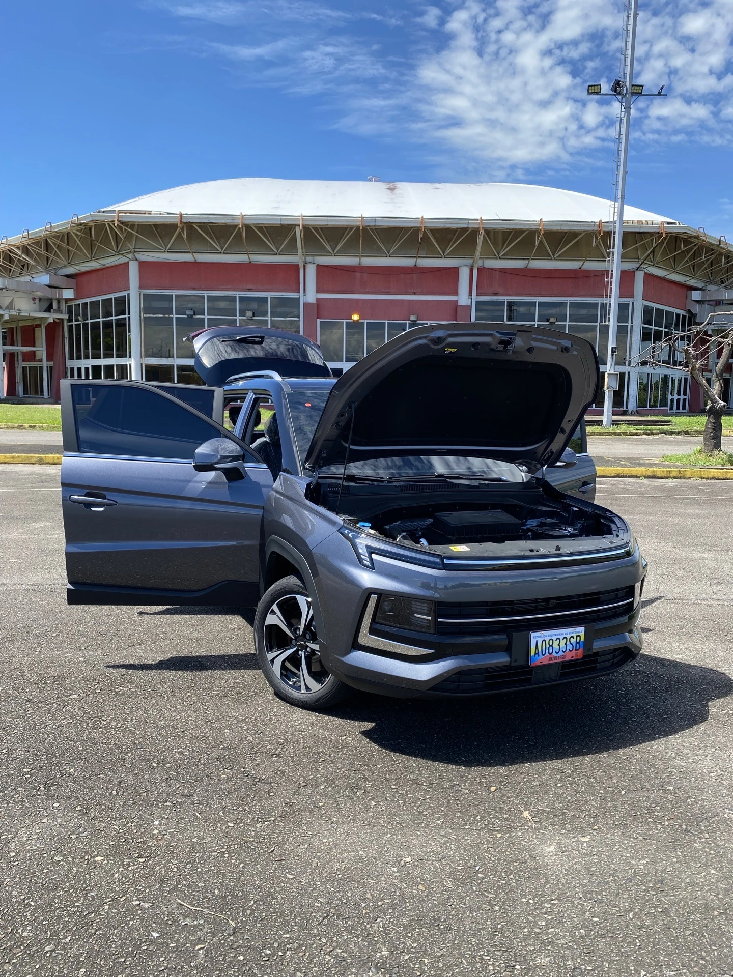 2026 JAC JS4 Nevado — photo 8