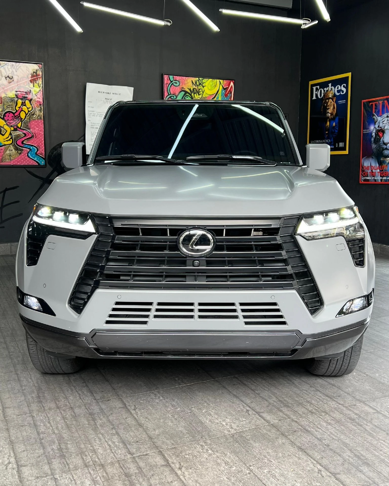 2025 Lexus GX 550 Luxury Plus — photo 23