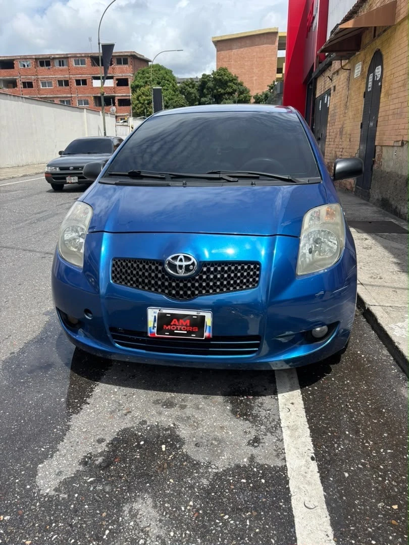2007 Toyota Yaris — photo 9