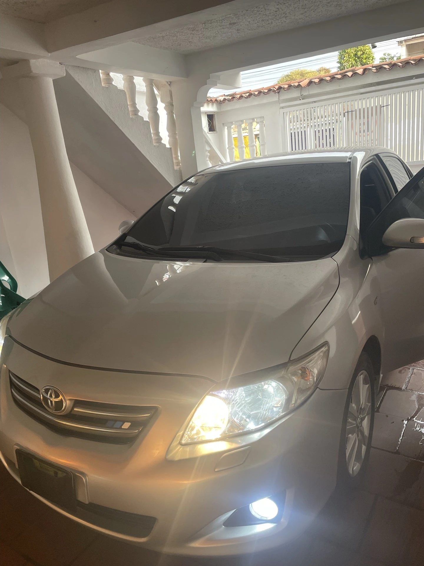 2010 Toyota Corolla Gli — photo 5