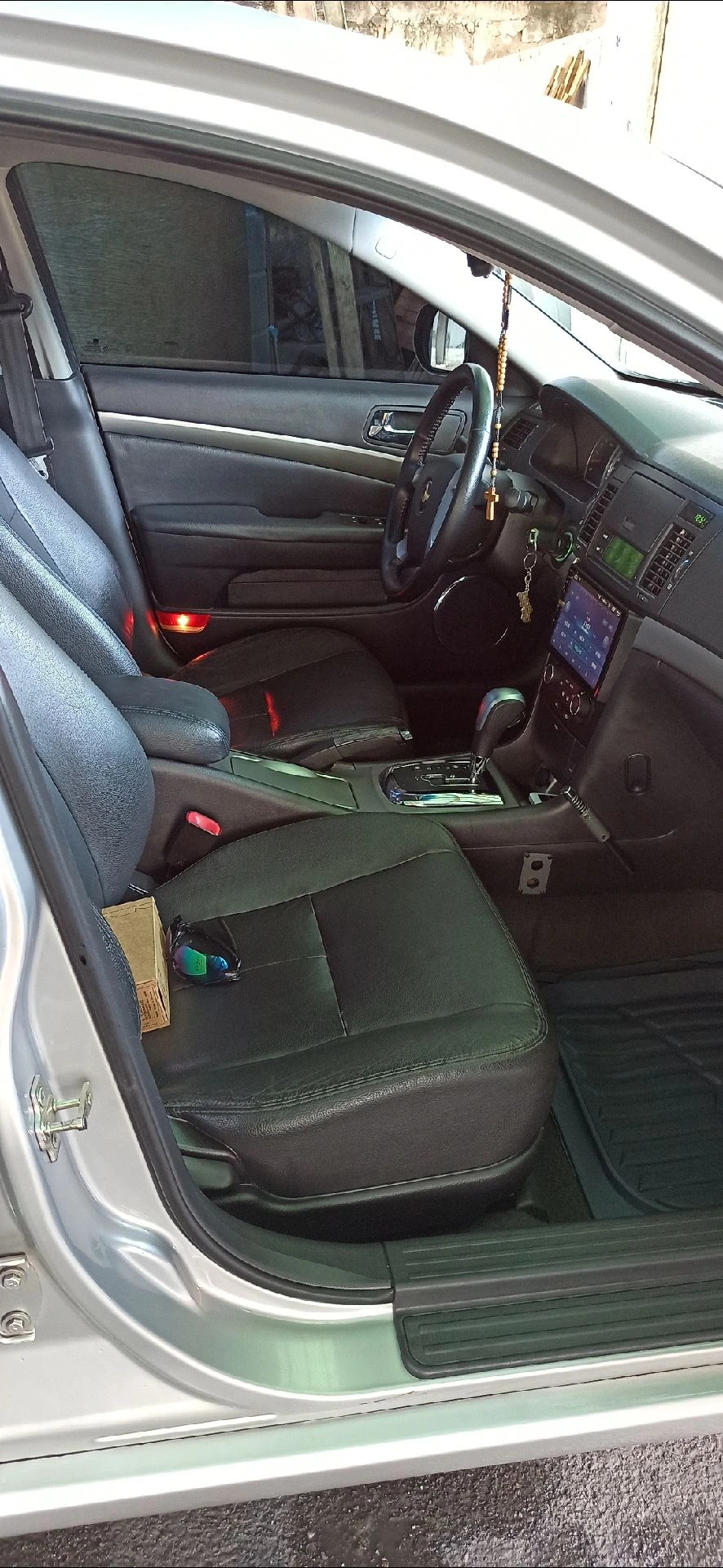 2009 Chevrolet Epica — photo 14