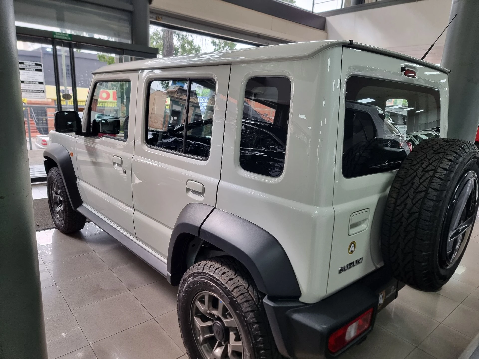 2024 Suzuki Jimny GLX — photo 3