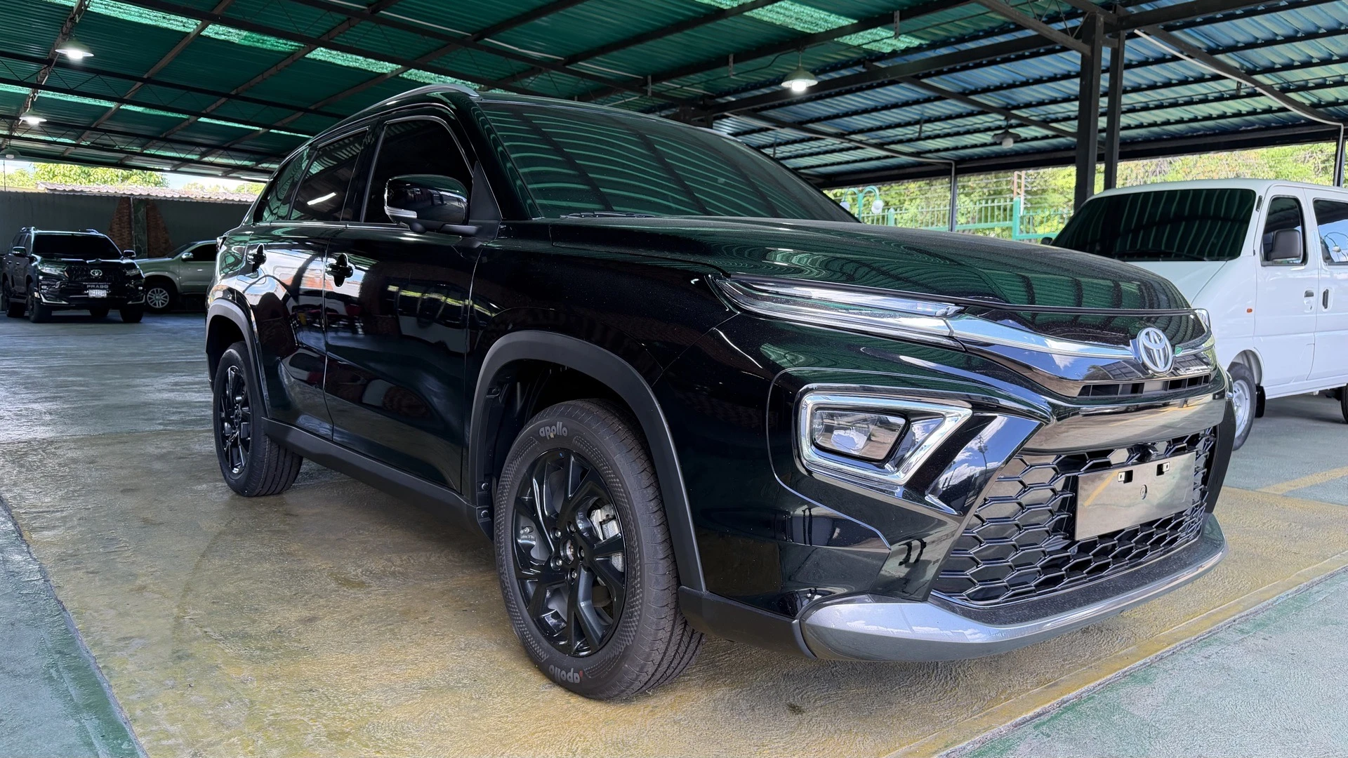 2025 Toyota Urban Cruiser Neo drive — photo 8