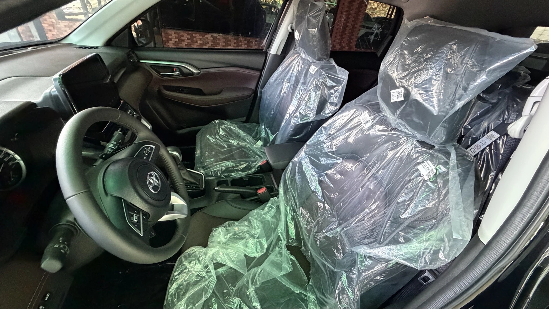 2025 Toyota Urban Cruiser Neo drive — photo 11