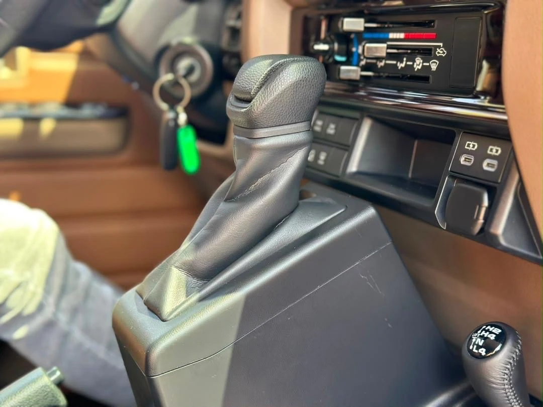 2025 Toyota Land Cruiser 70 Series 40th ANNIVERSARY — photo 4