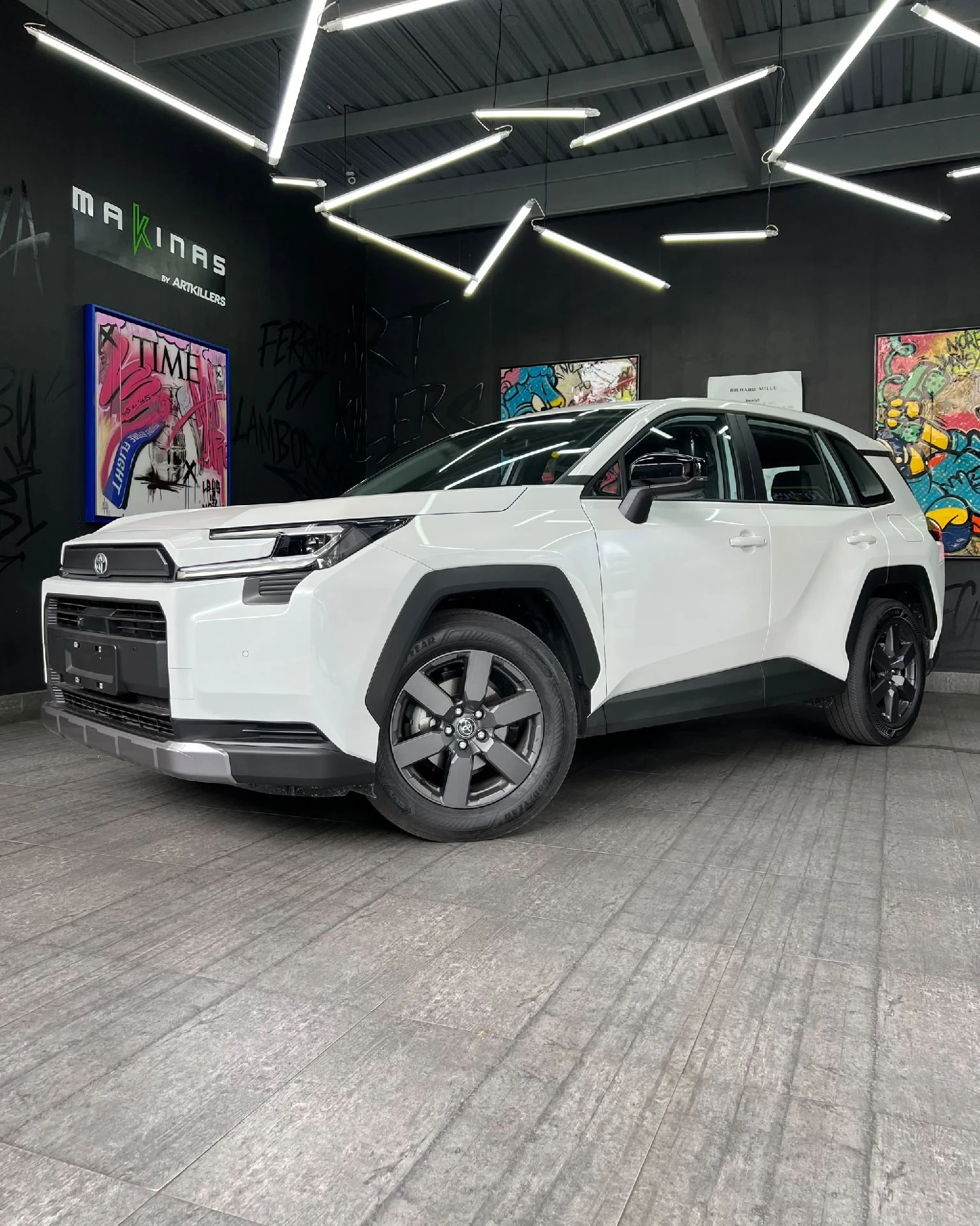2026 Toyota RAV4 AWD — photo 5
