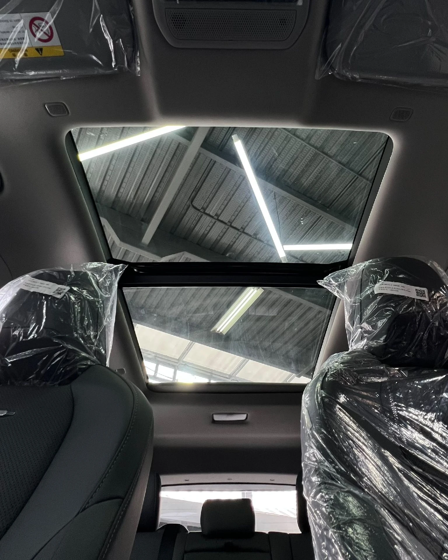 2026 Toyota RAV4 AWD — photo 15