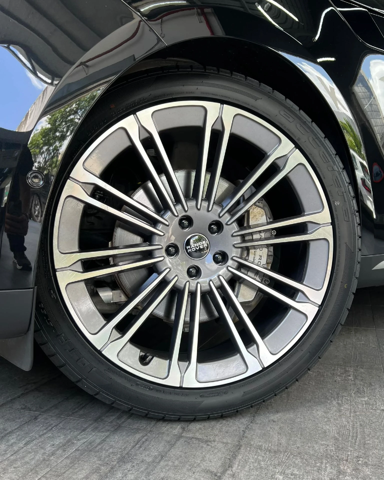 2025 Land Rover Range Rover Sport P360 — photo 6