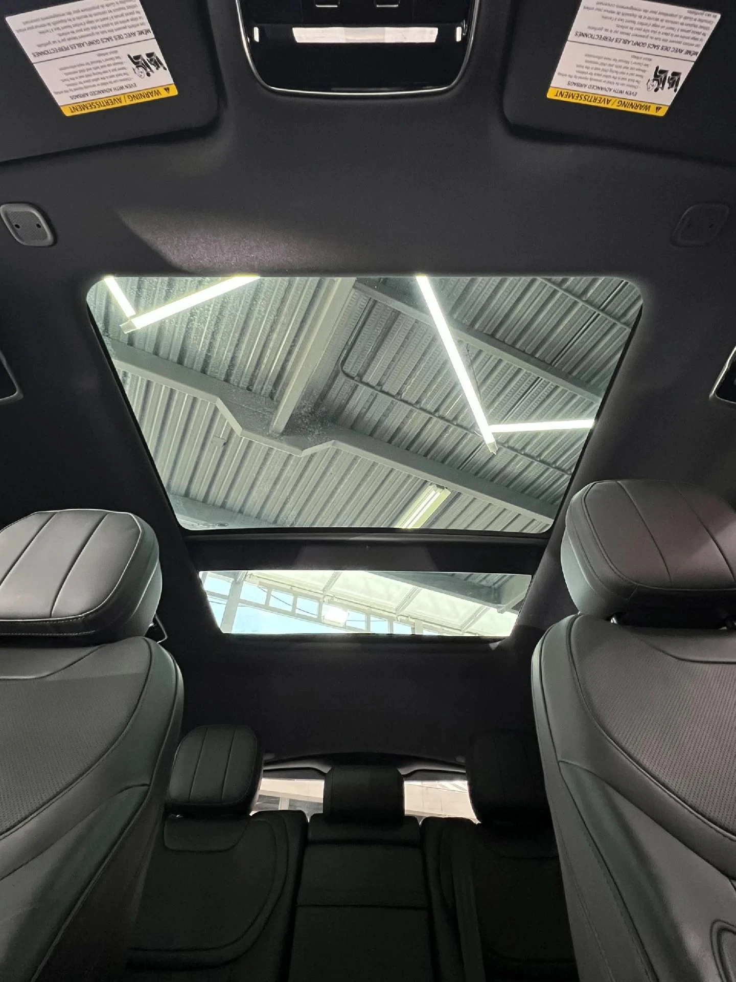 2025 Land Rover Range Rover Sport P360 — photo 15