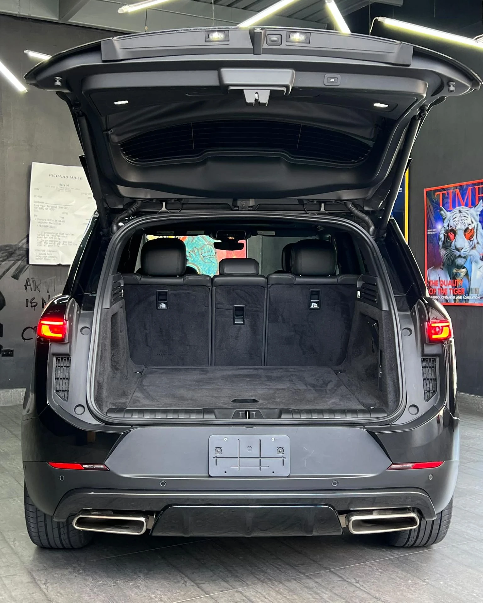 2025 Land Rover Range Rover Sport P360 — photo 17