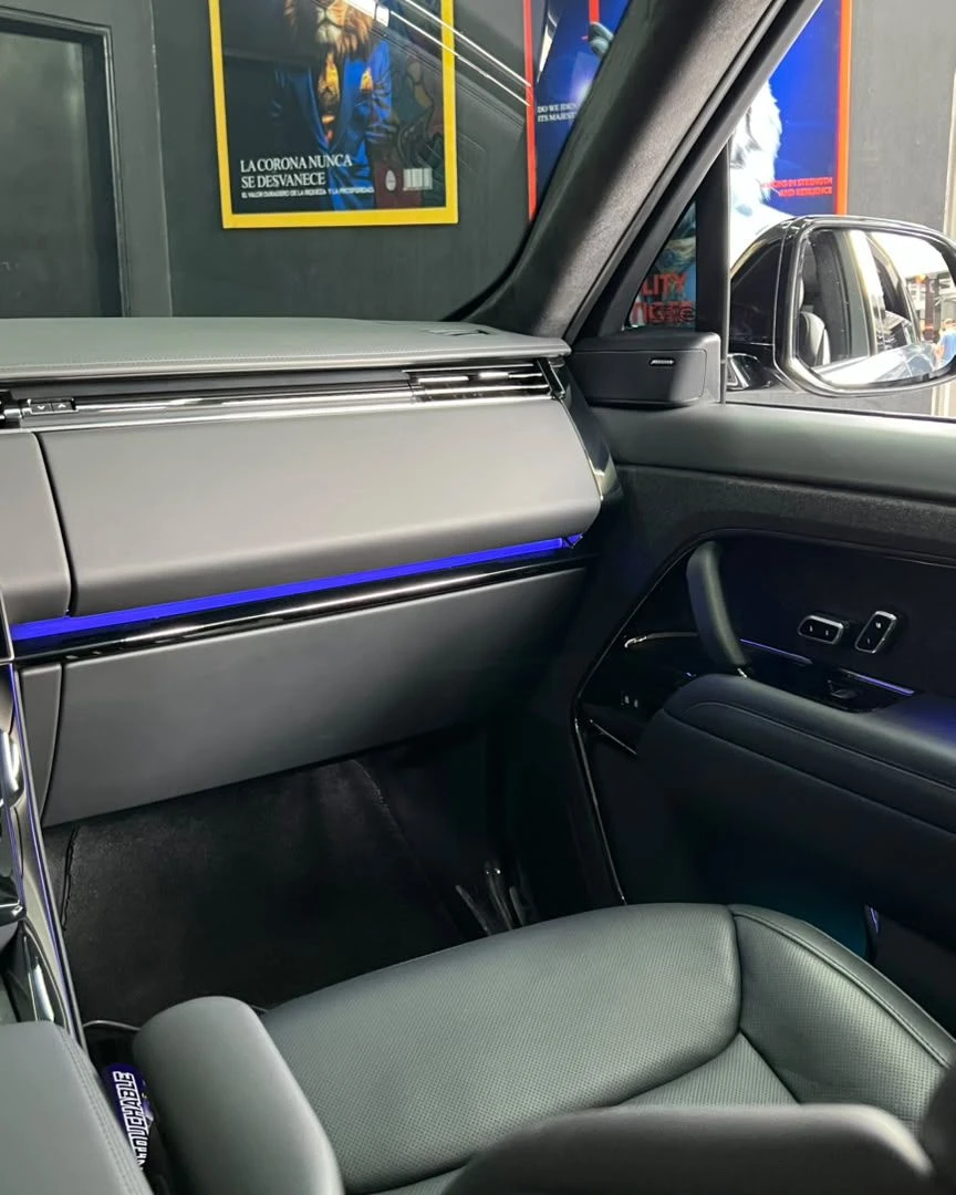 2023 Land Rover Range Rover First Edition P530 — photo 9