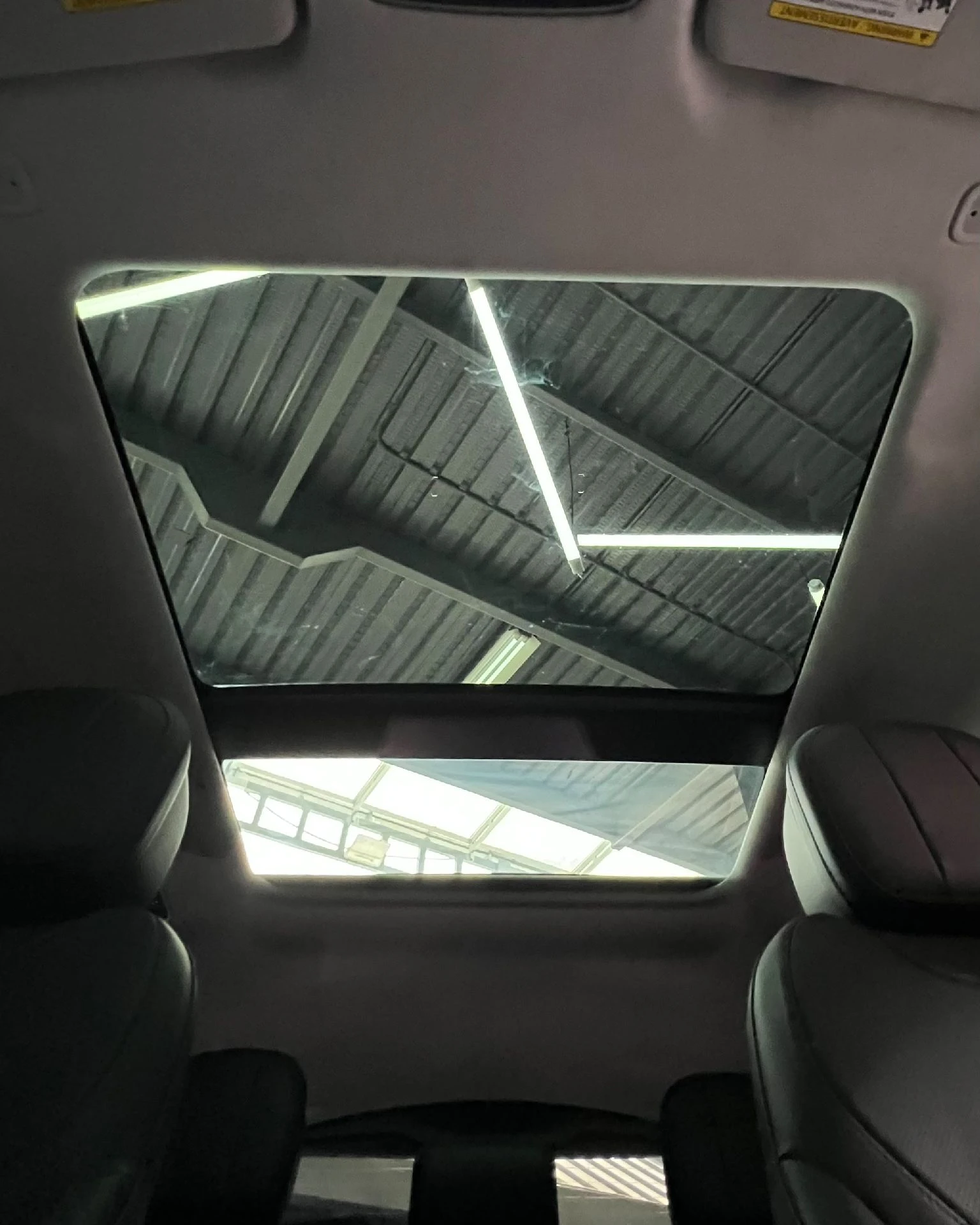 2023 Land Rover Range Rover First Edition P530 — photo 16