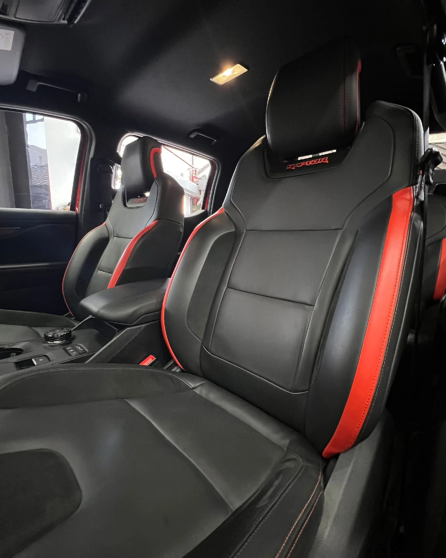 2025 Ford Ranger Raptor — photo 12