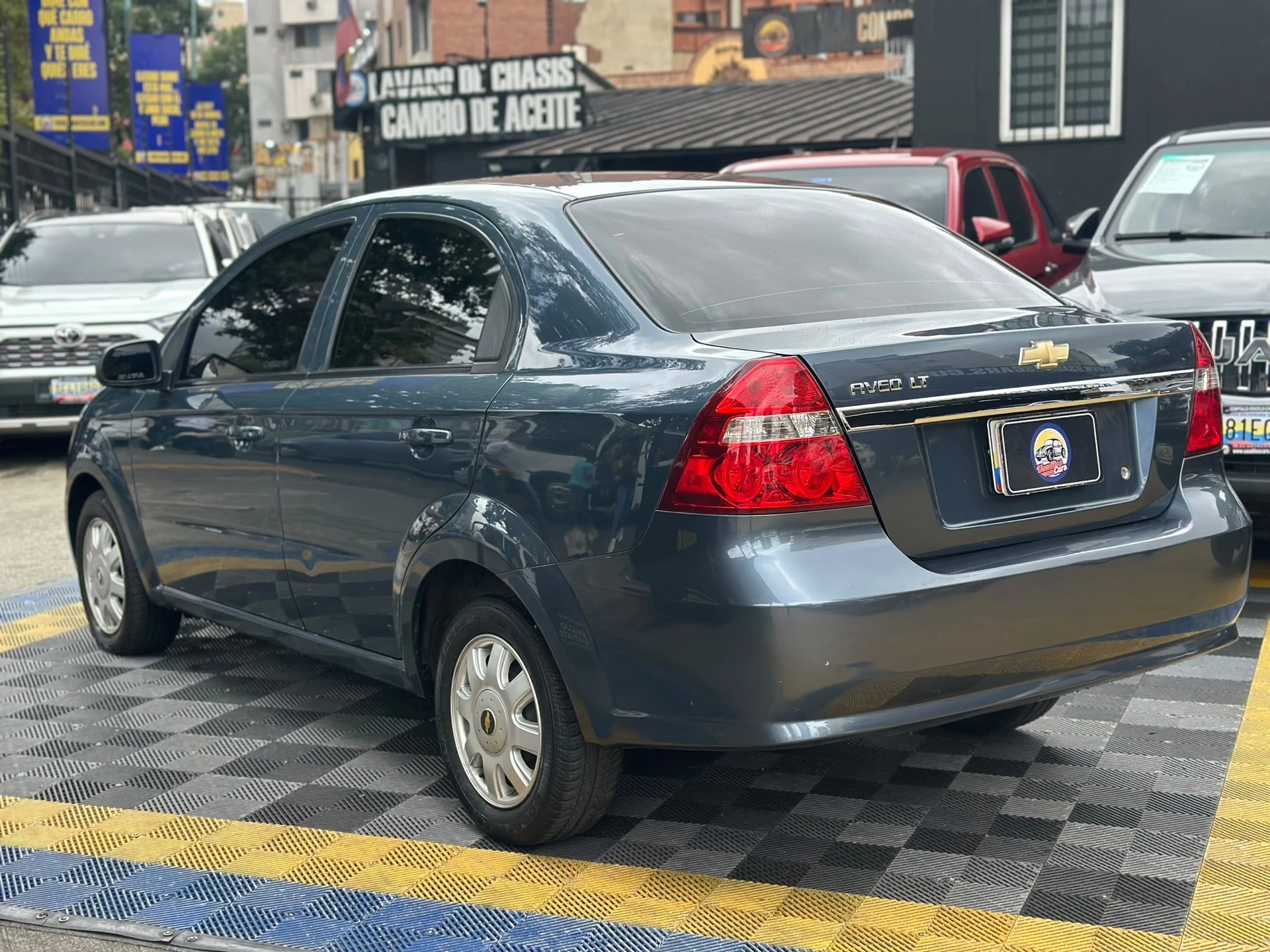 2014 Chevrolet Aveo LT — photo 2