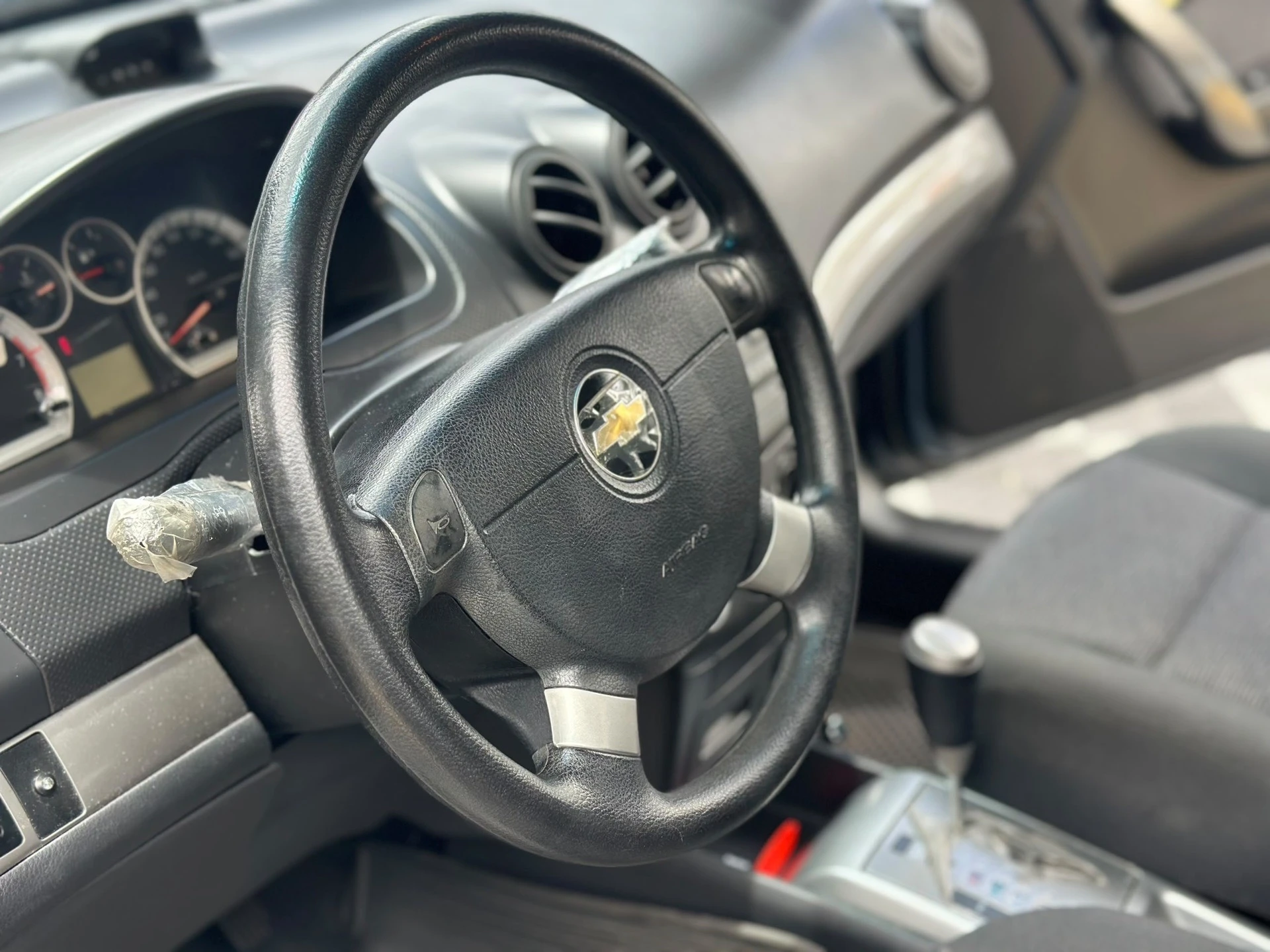 2014 Chevrolet Aveo LT — photo 6