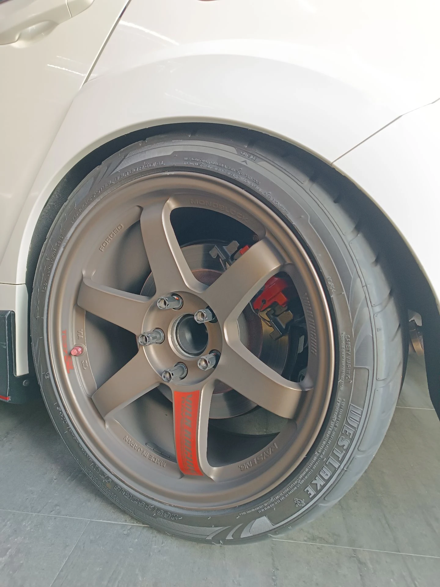 2017 Honda Civic Type R — photo 10