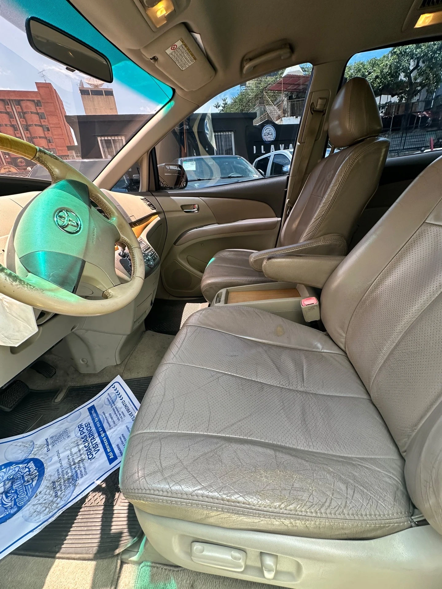 2008 Toyota Previa GL — photo 6