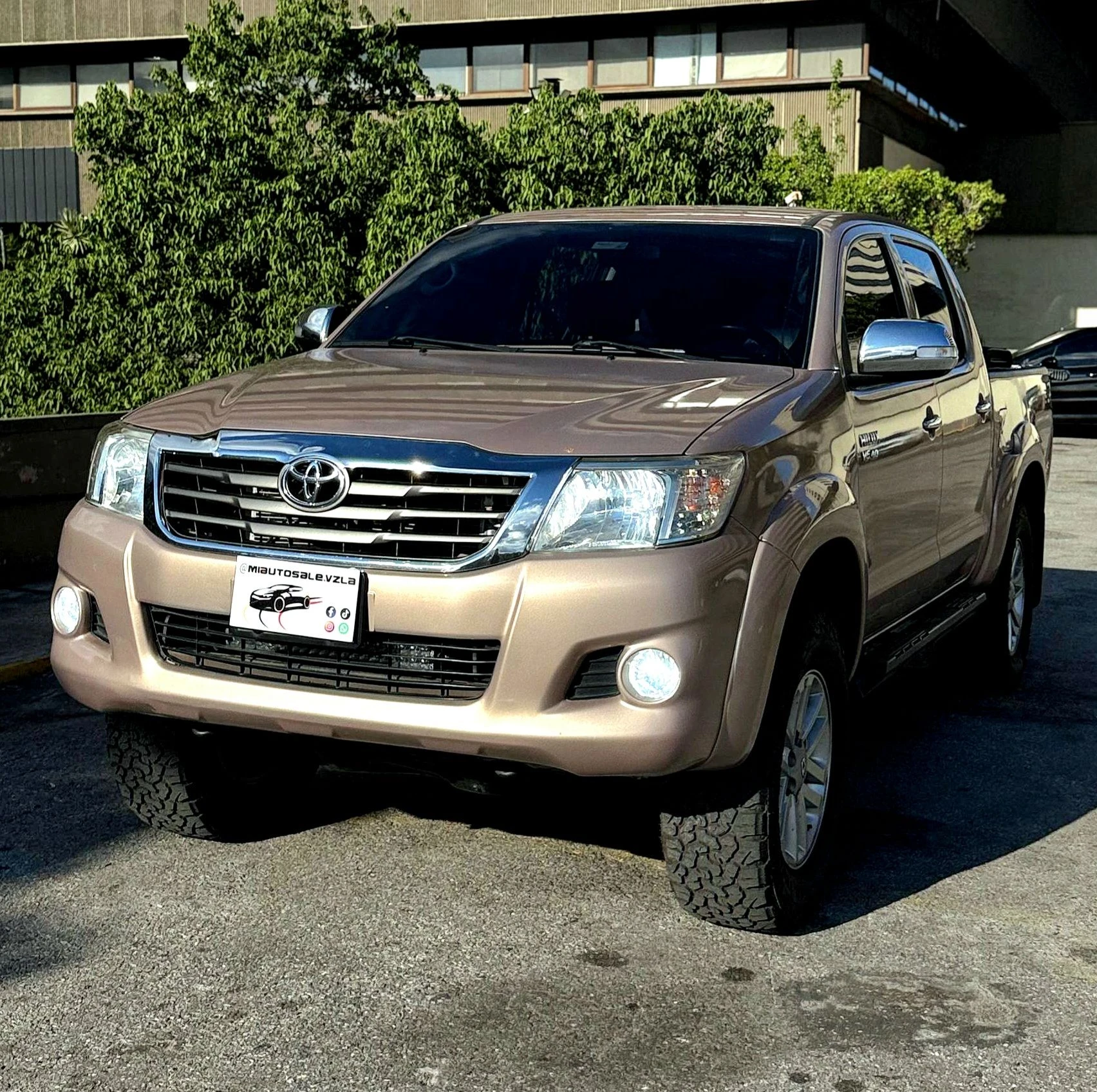 2013 Toyota Hilux 4.0 — photo 2