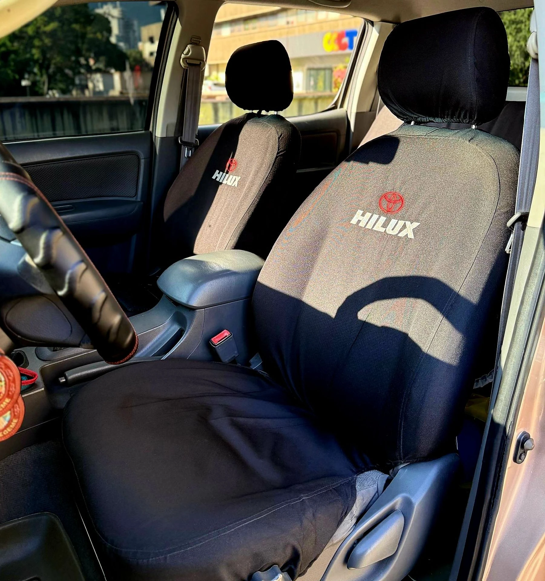 2013 Toyota Hilux 4.0 — photo 13