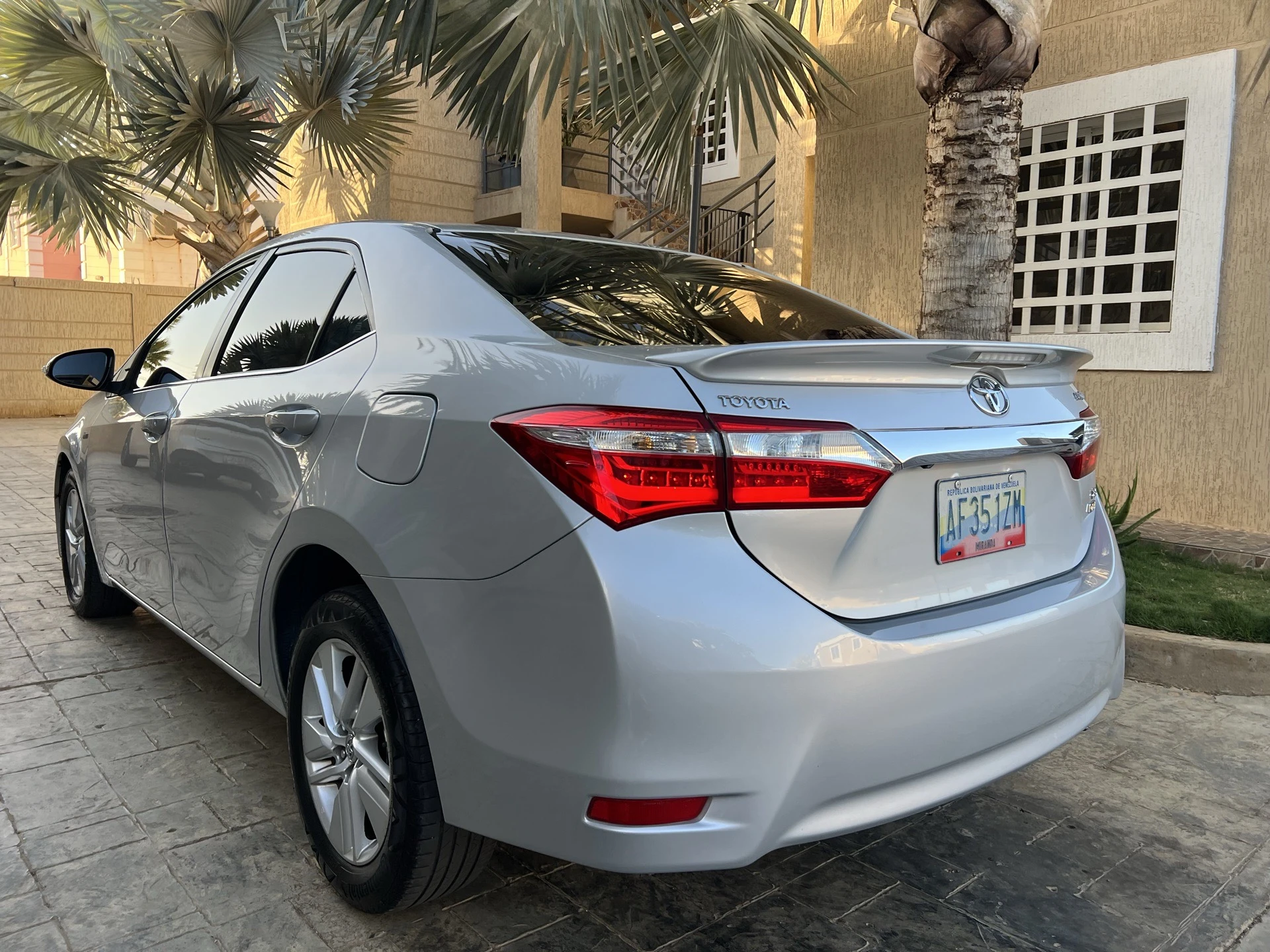 2015 Toyota Corolla GLI automático 2.0 — photo 4