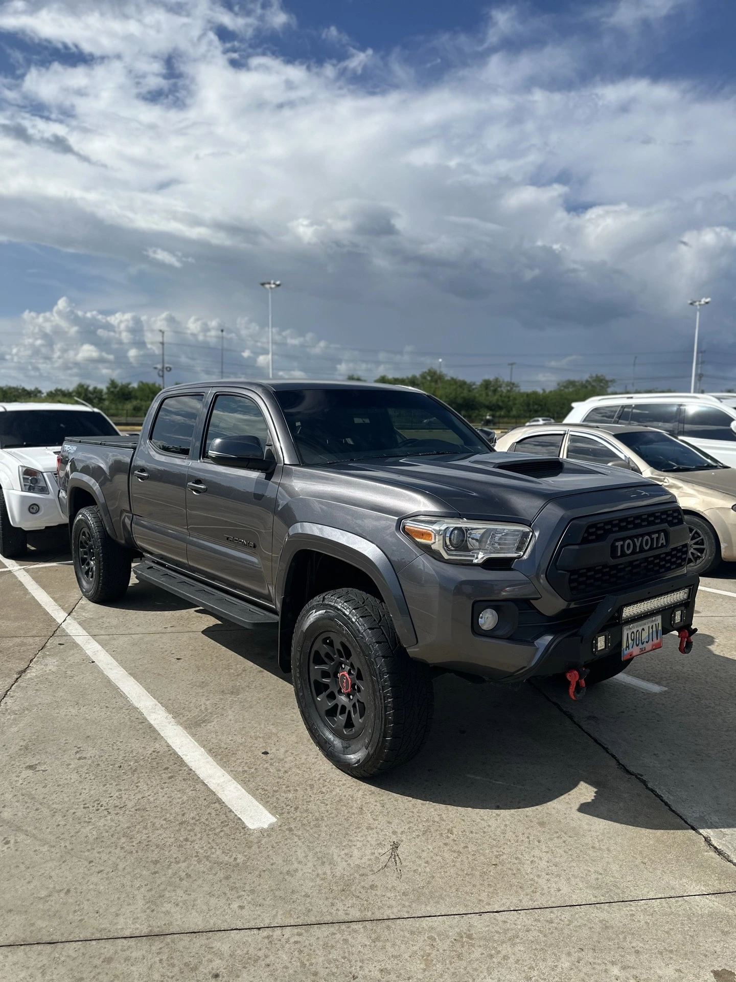 2017 Toyota Tacoma TRD SPORT 4X4 — photo 5