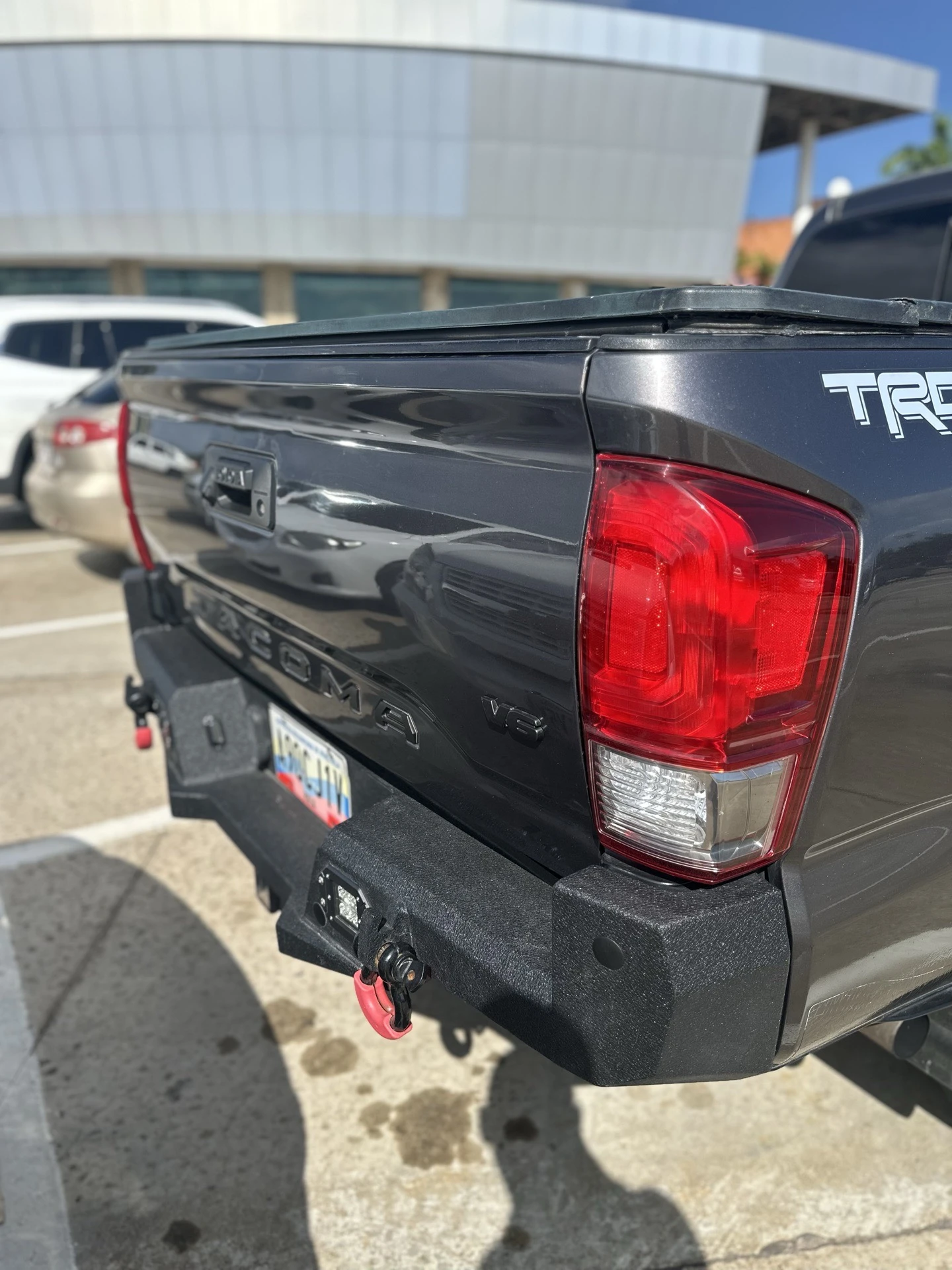 2017 Toyota Tacoma TRD SPORT 4X4 — photo 6