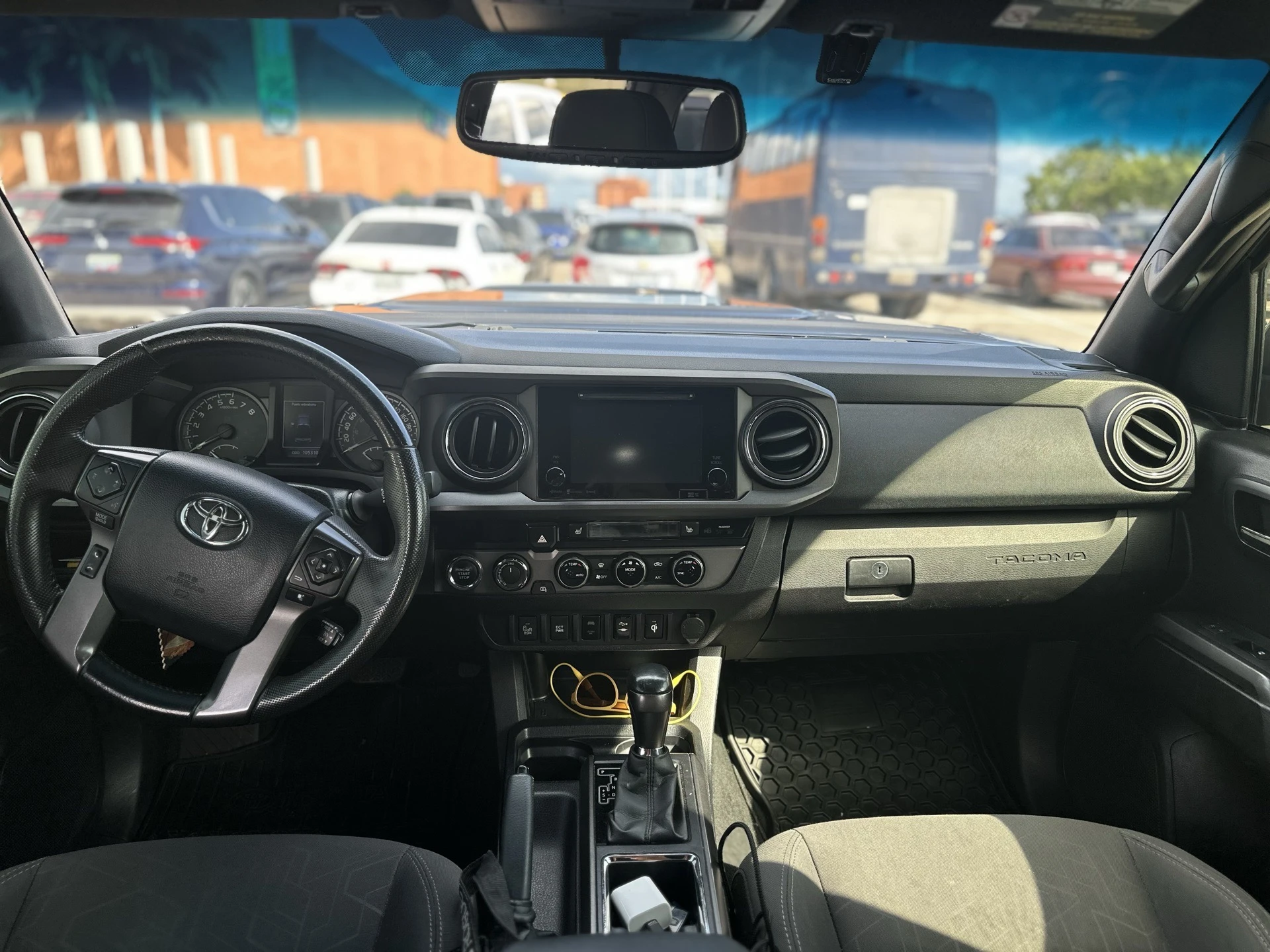 2017 Toyota Tacoma TRD SPORT 4X4 — photo 7