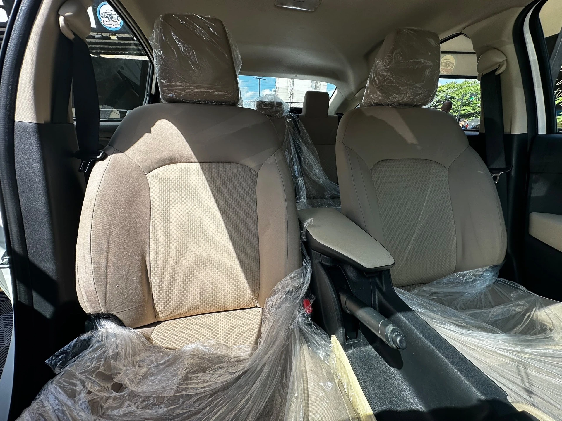 2023 Toyota Yaris Sedán DUBAI — photo 5