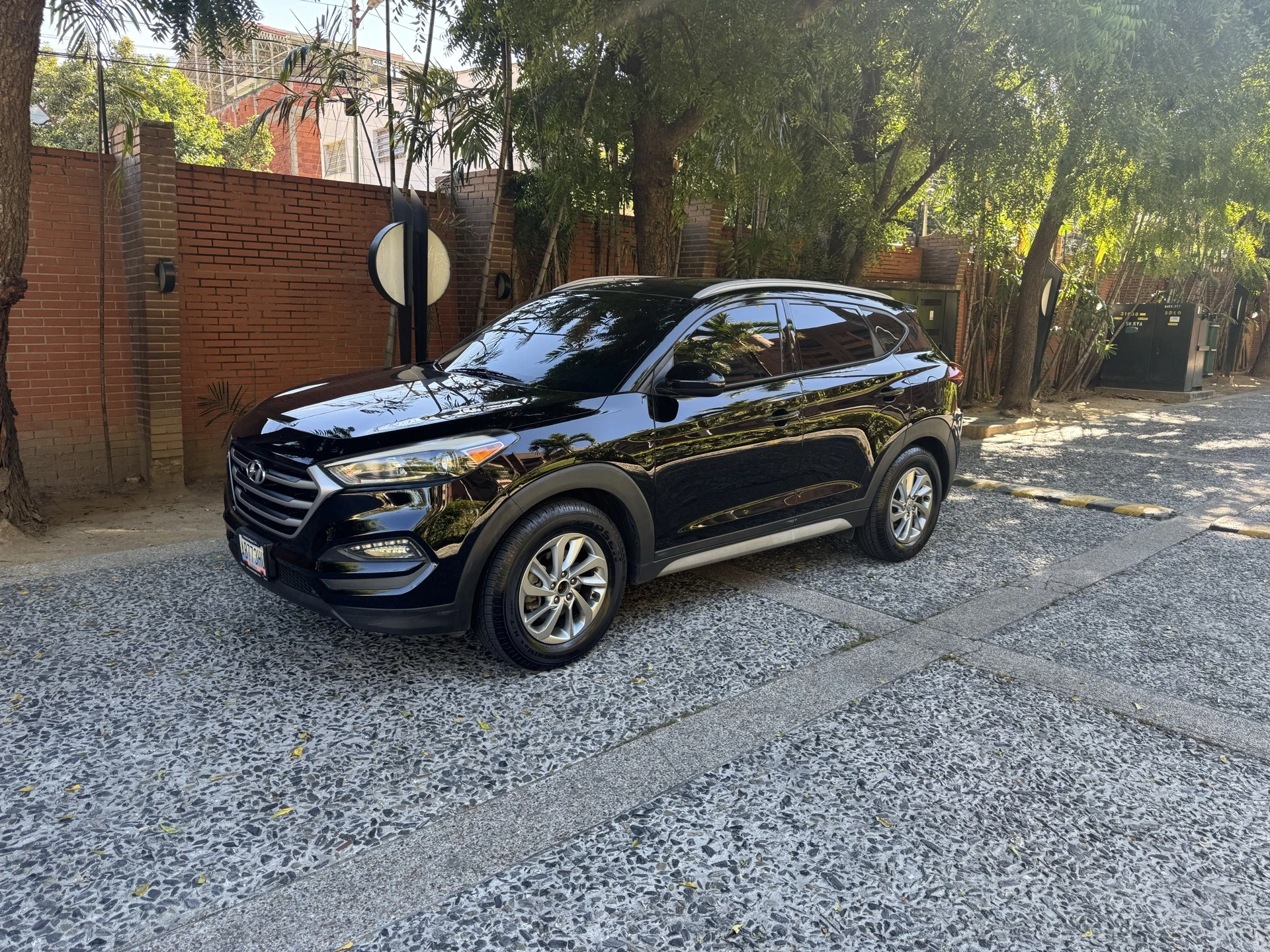 2018 Hyundai Tucson Sport — photo 2