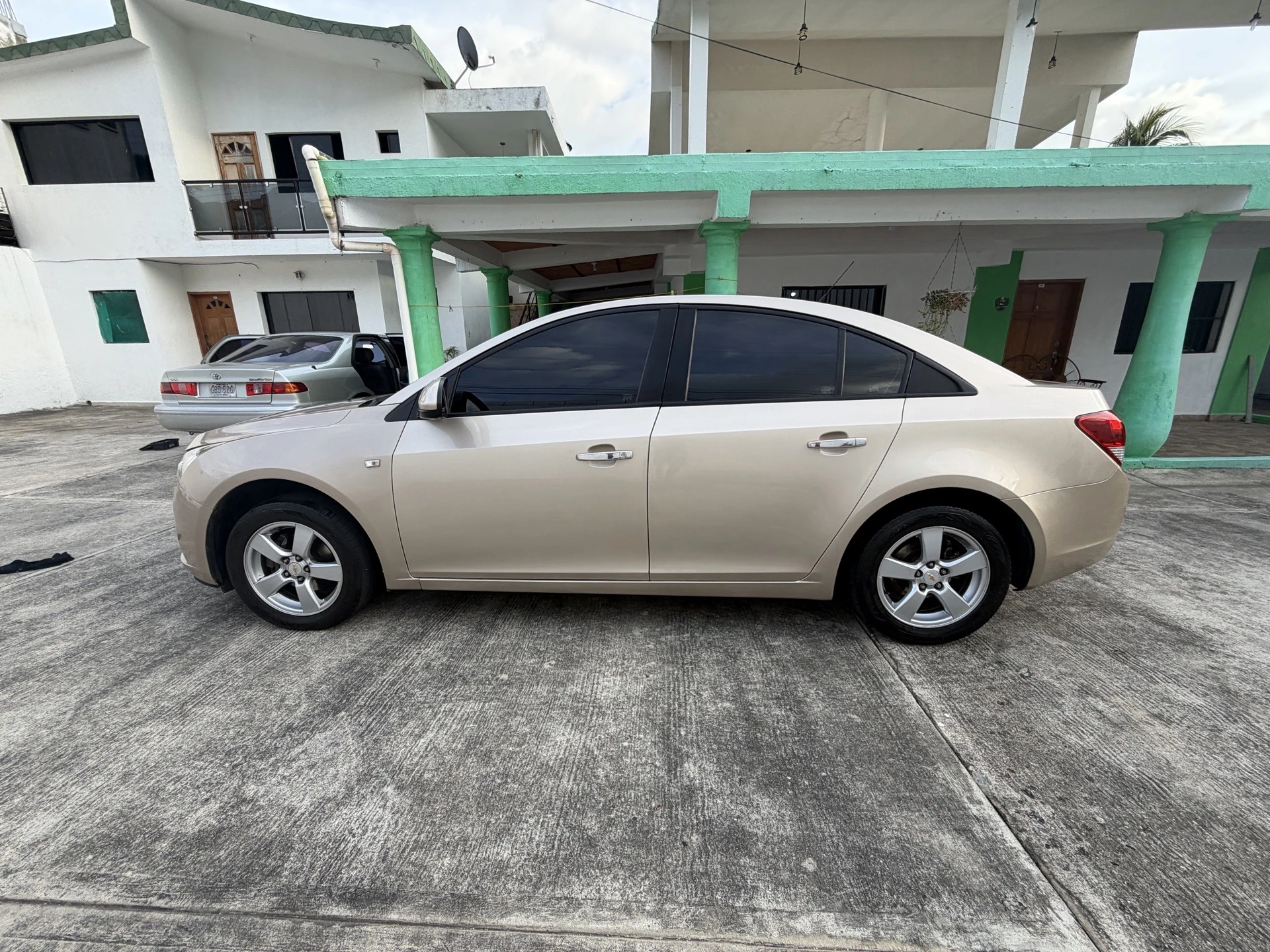 2012 Chevrolet Cruze — photo 10