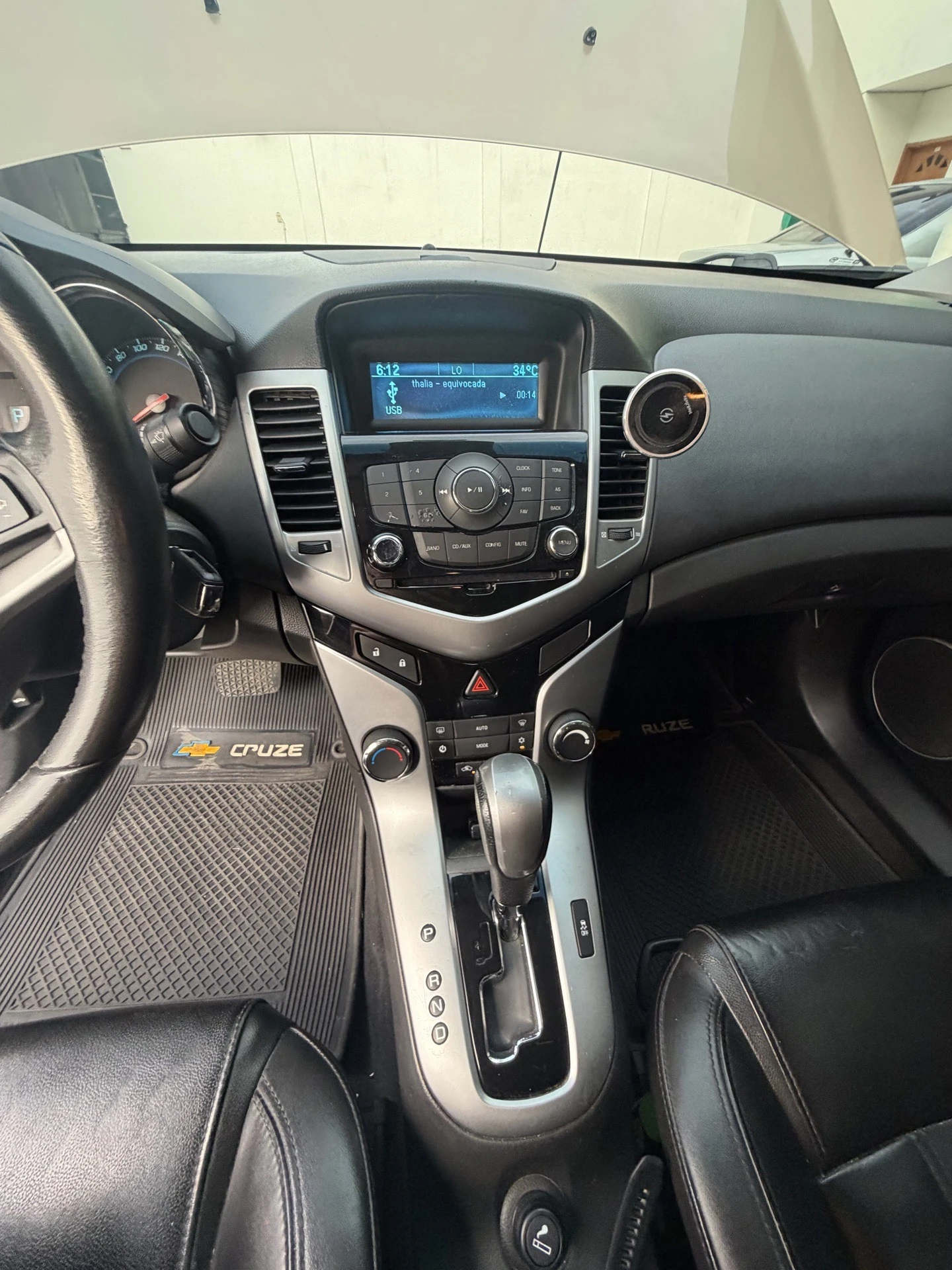 2012 Chevrolet Cruze — photo 13