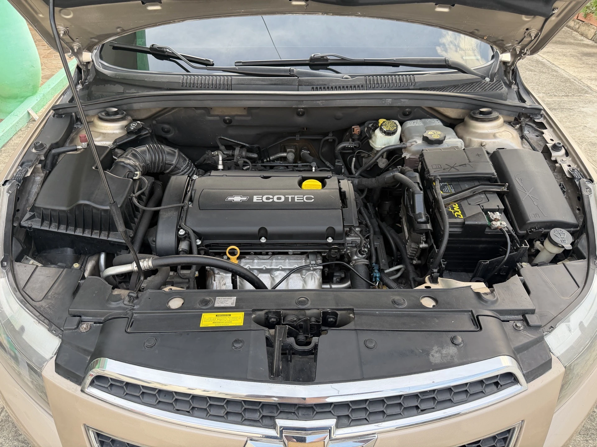 2012 Chevrolet Cruze — photo 16