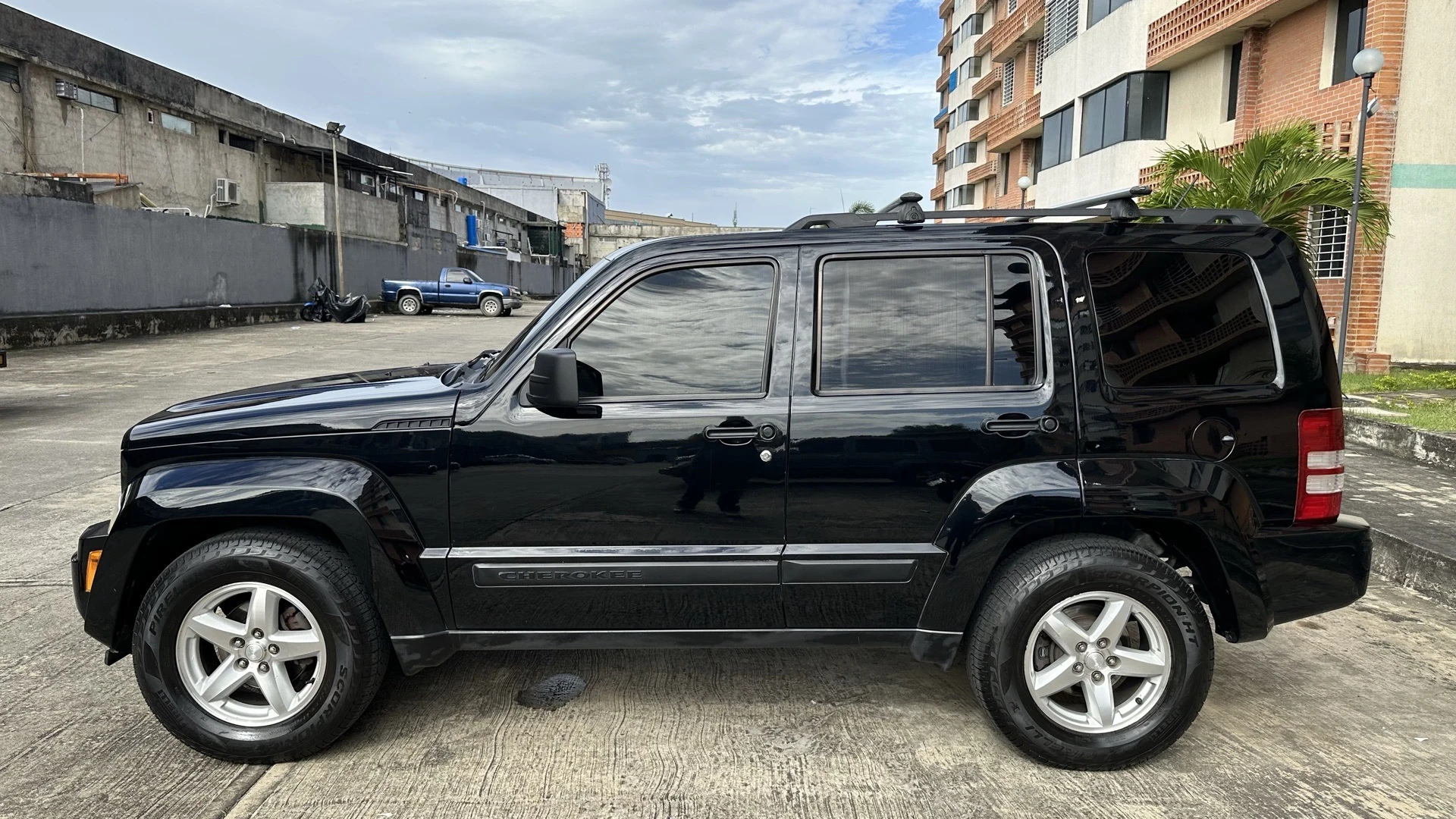 2013 Jeep Cherokee Kk Sport — photo 4