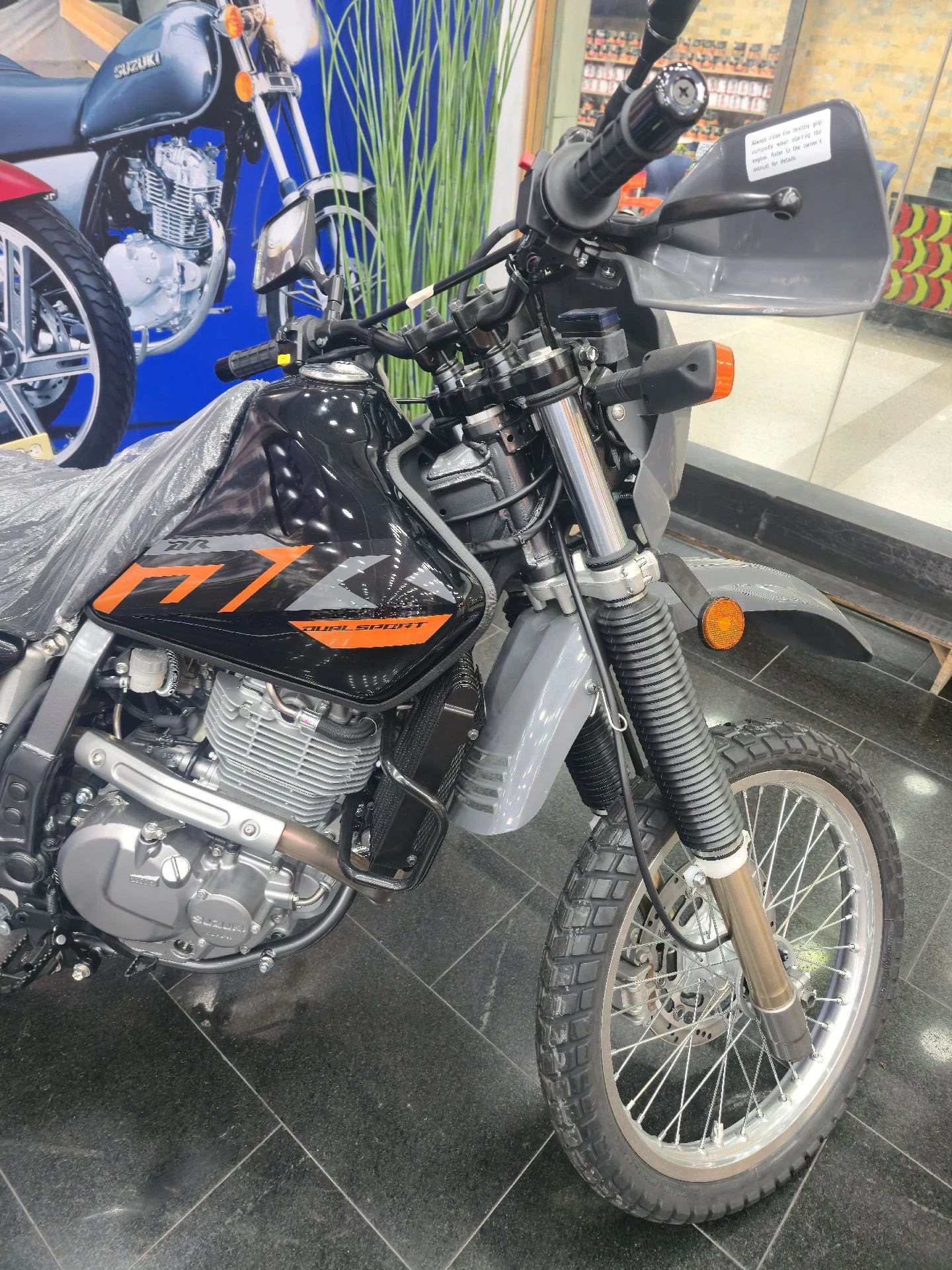 2026 Suzuki DR650SE — photo 2