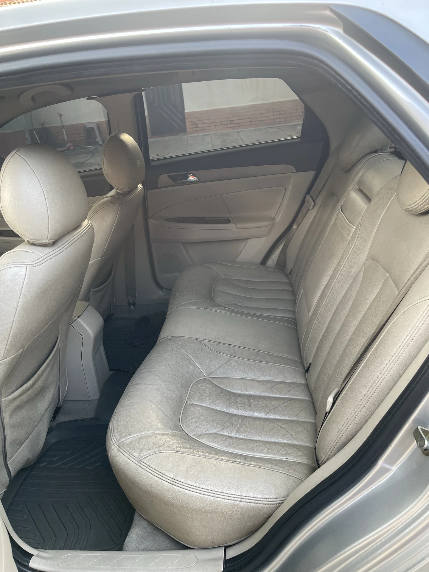 2013 Dongfeng S30 — photo 4